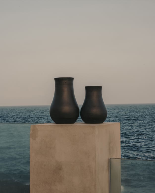 Silaia vases