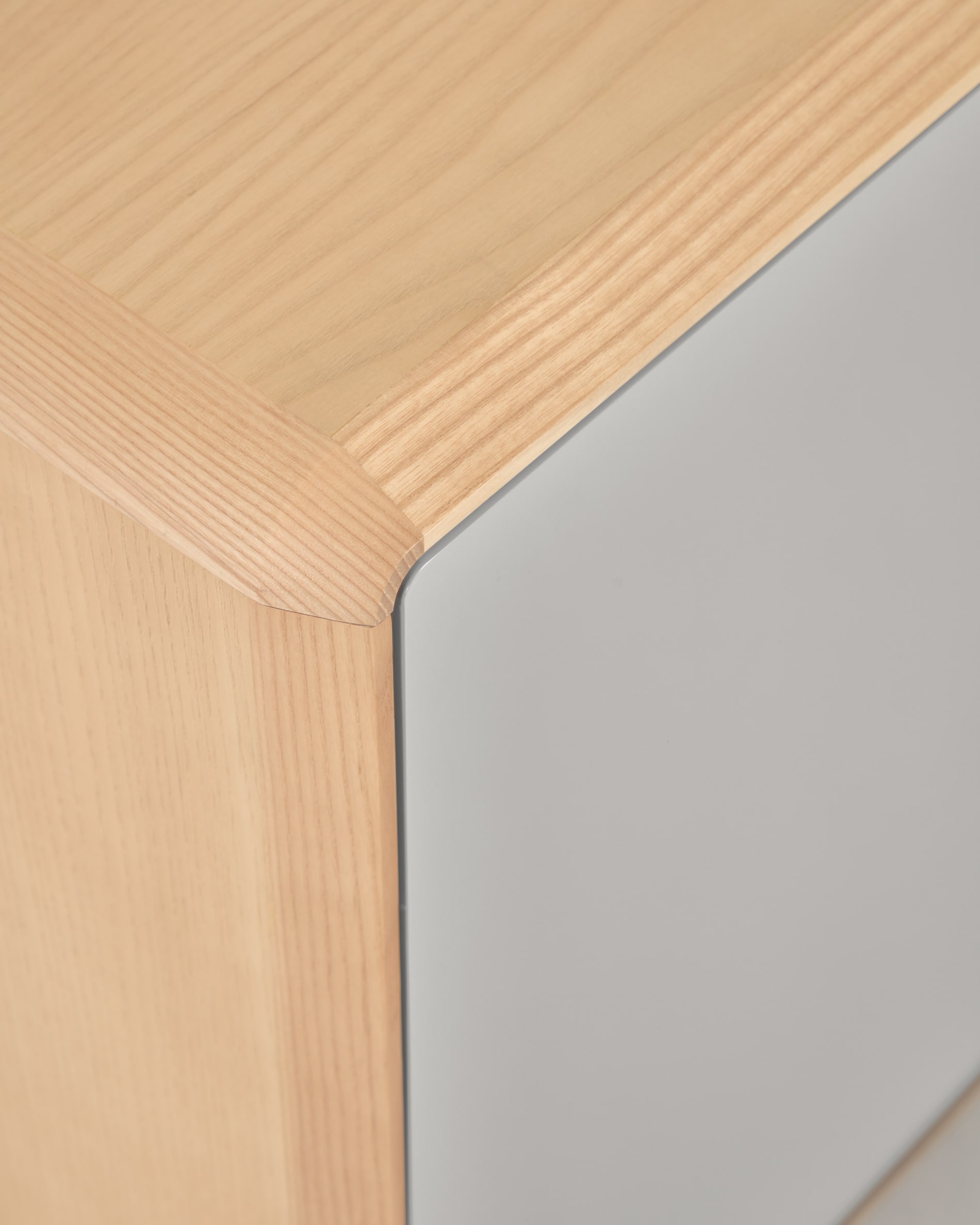 Anielle solid and ash veneer bedside table 50 x 58,4 cm