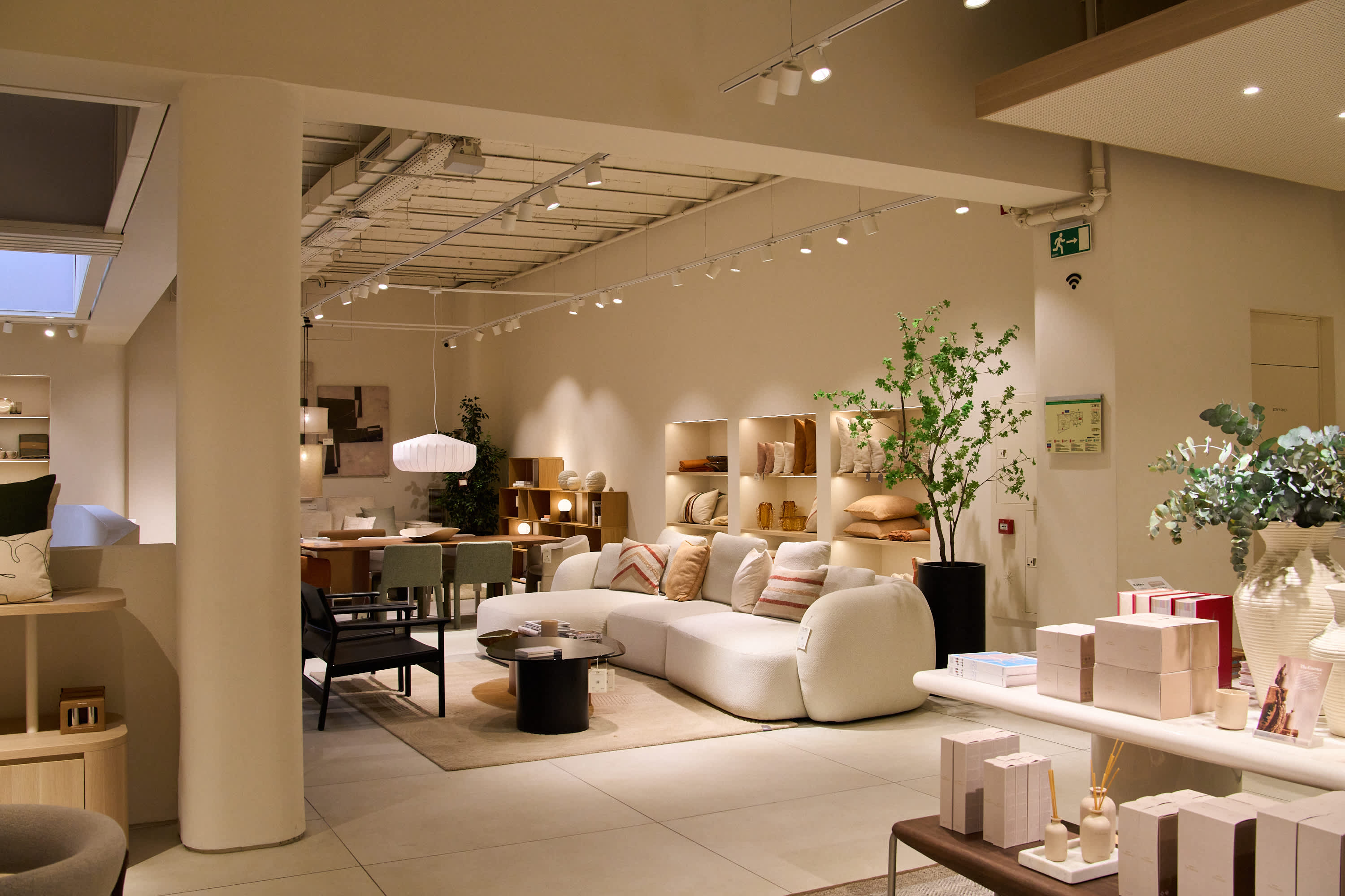 Kave Barcelona | Tienda de muebles y decoración de diseño