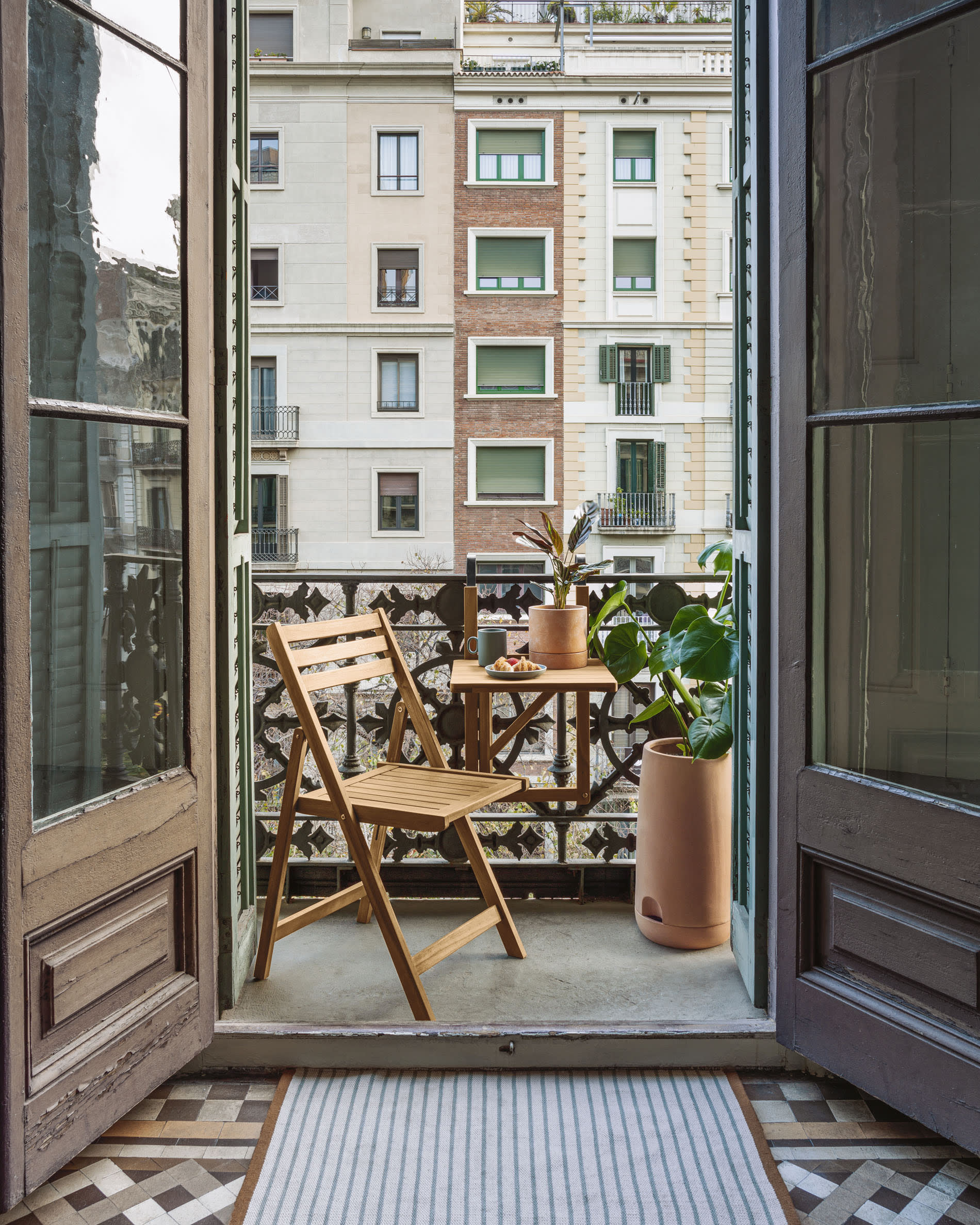 Amarilis folding balcony table made from solid acacia wood, 50 x 70 cm FSC 100%
