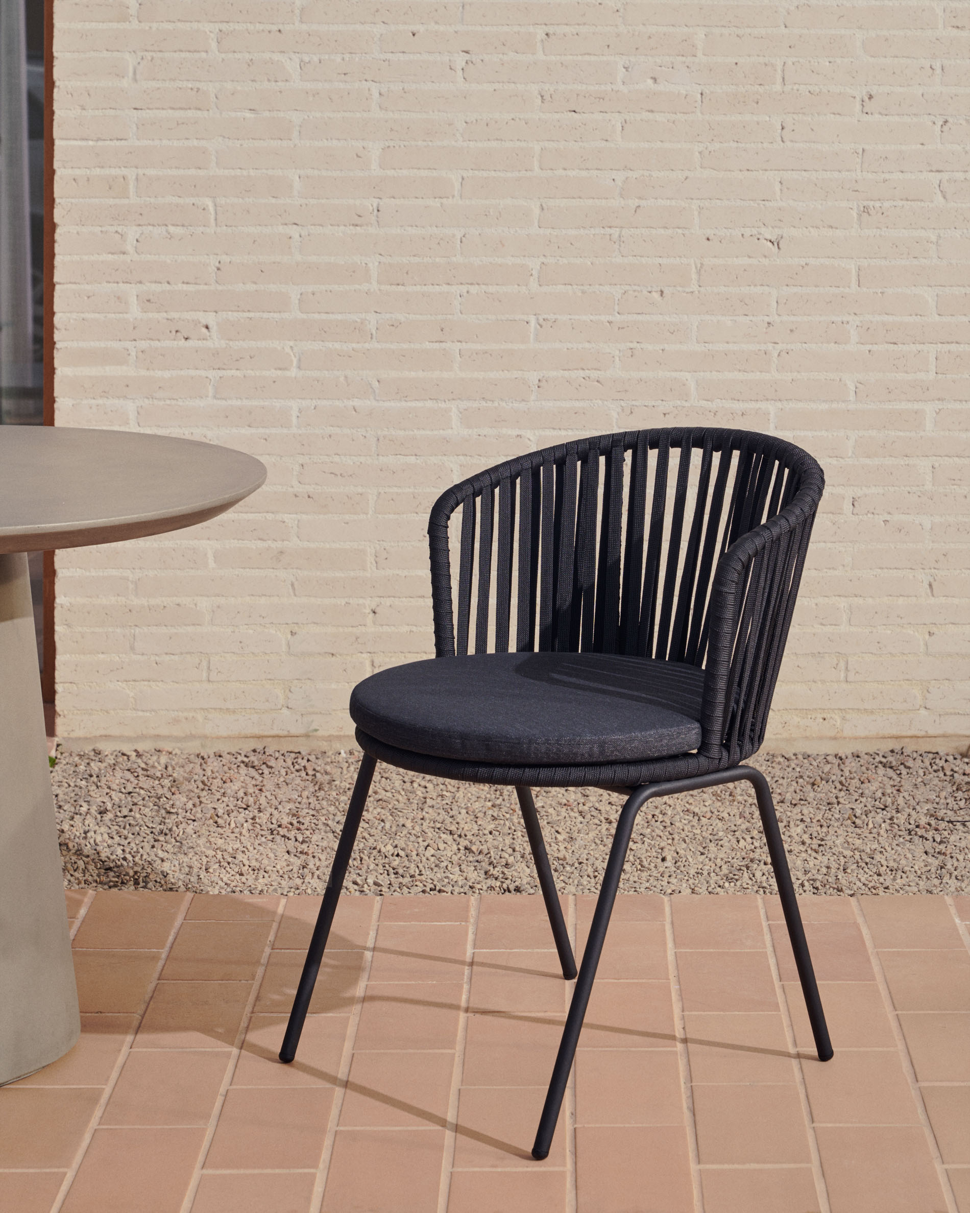 Saconca outdoor chair with cord and black galvanised steel