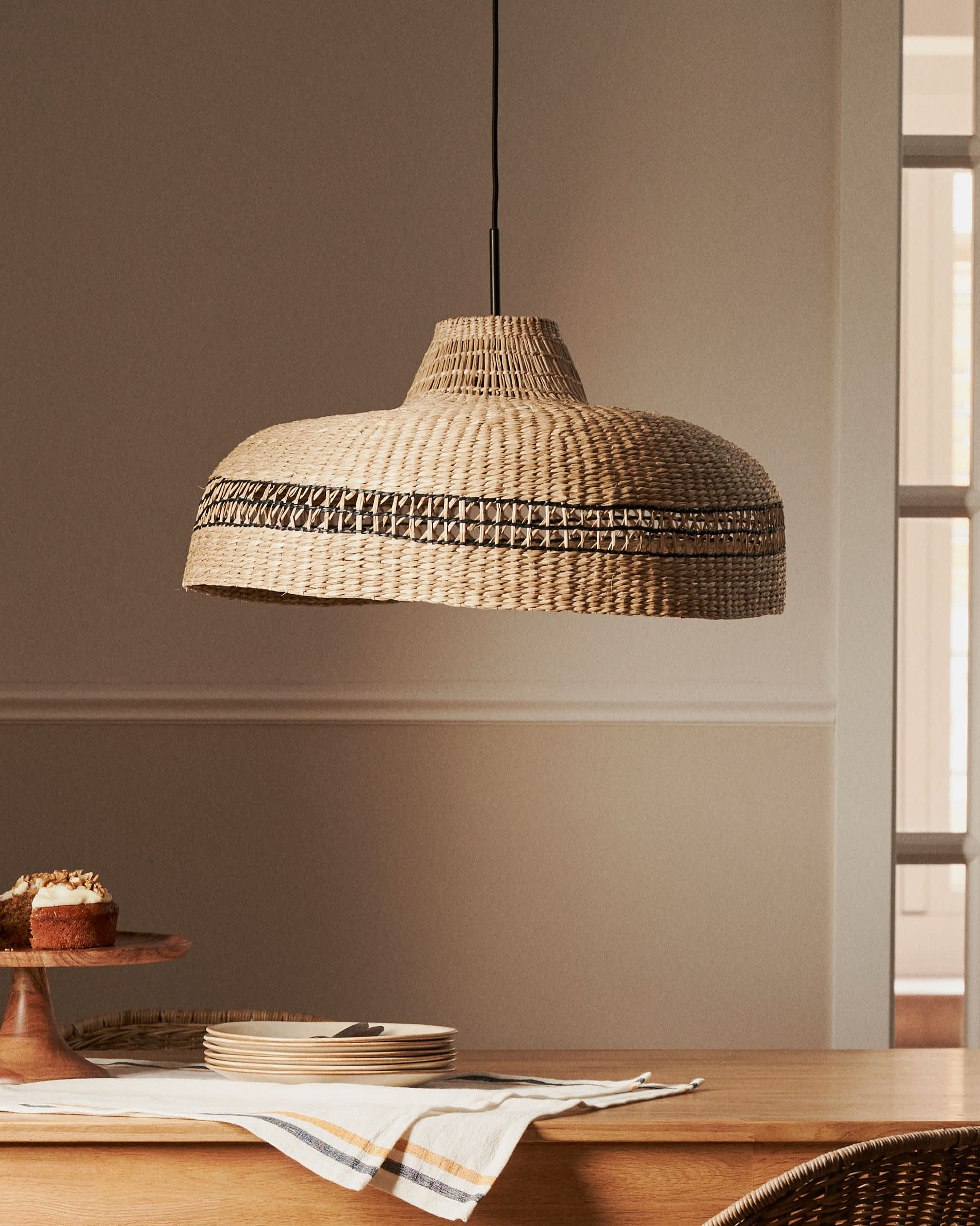 Rupia natural fiber ceiling lamp shade with a natural and black finish, Ø 55 cm