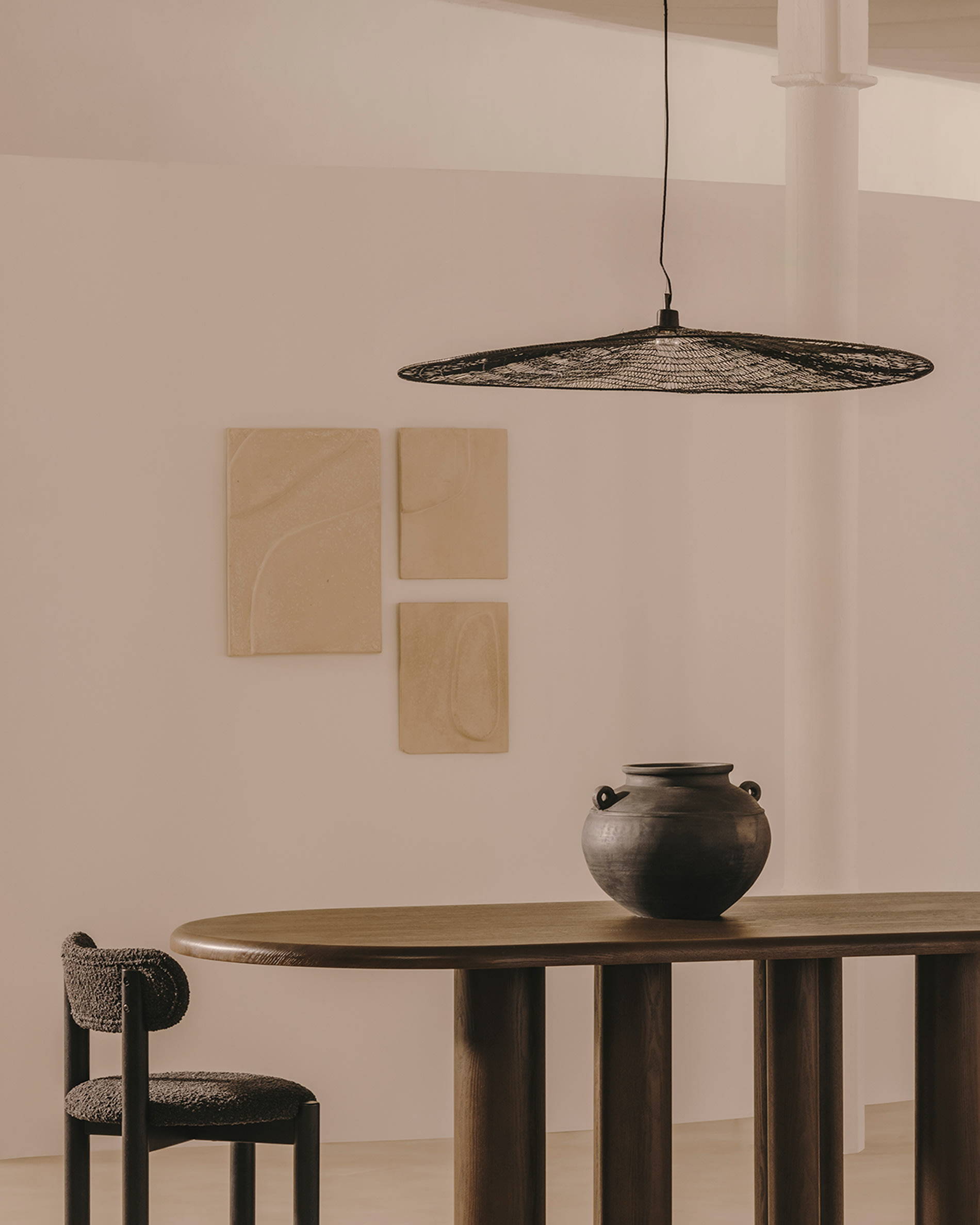 Plafonnier Makai en métal avec finition noire Ø — Kave Home