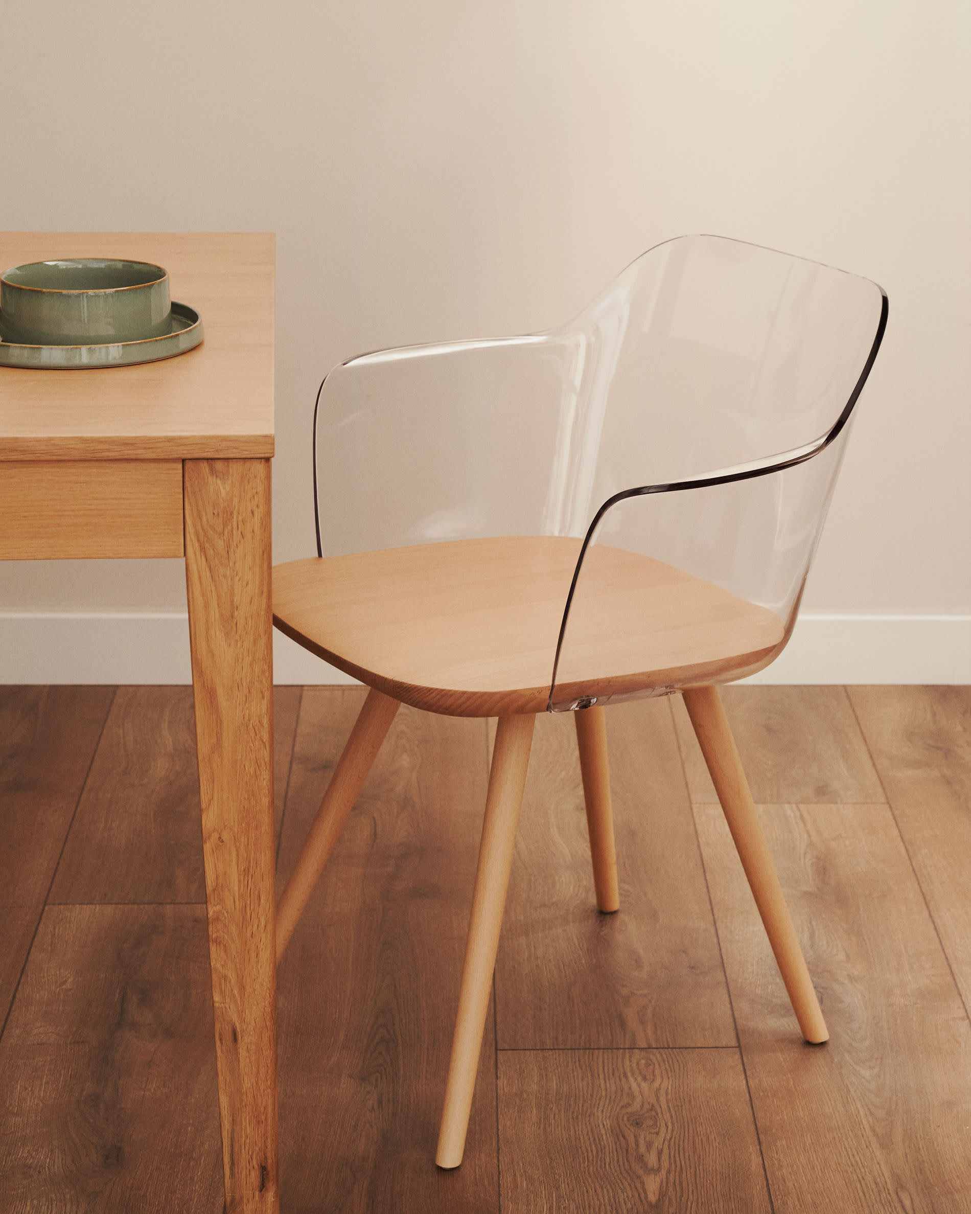 Bjorg transparent and solid beech chair Kave Home Greece