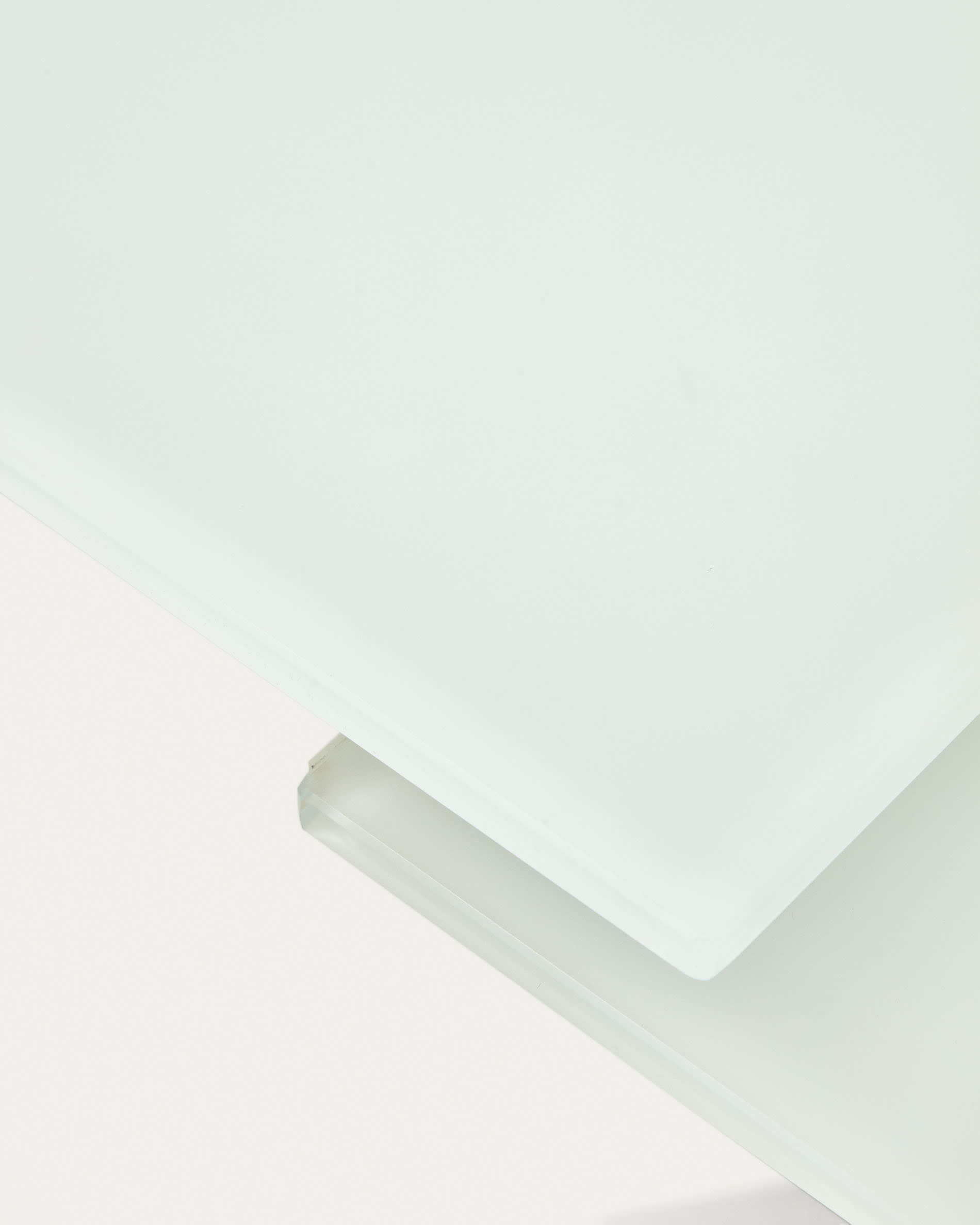 Atminda extendable table in glass and MDF with steel legs in white, 160 (210) x 90 cm