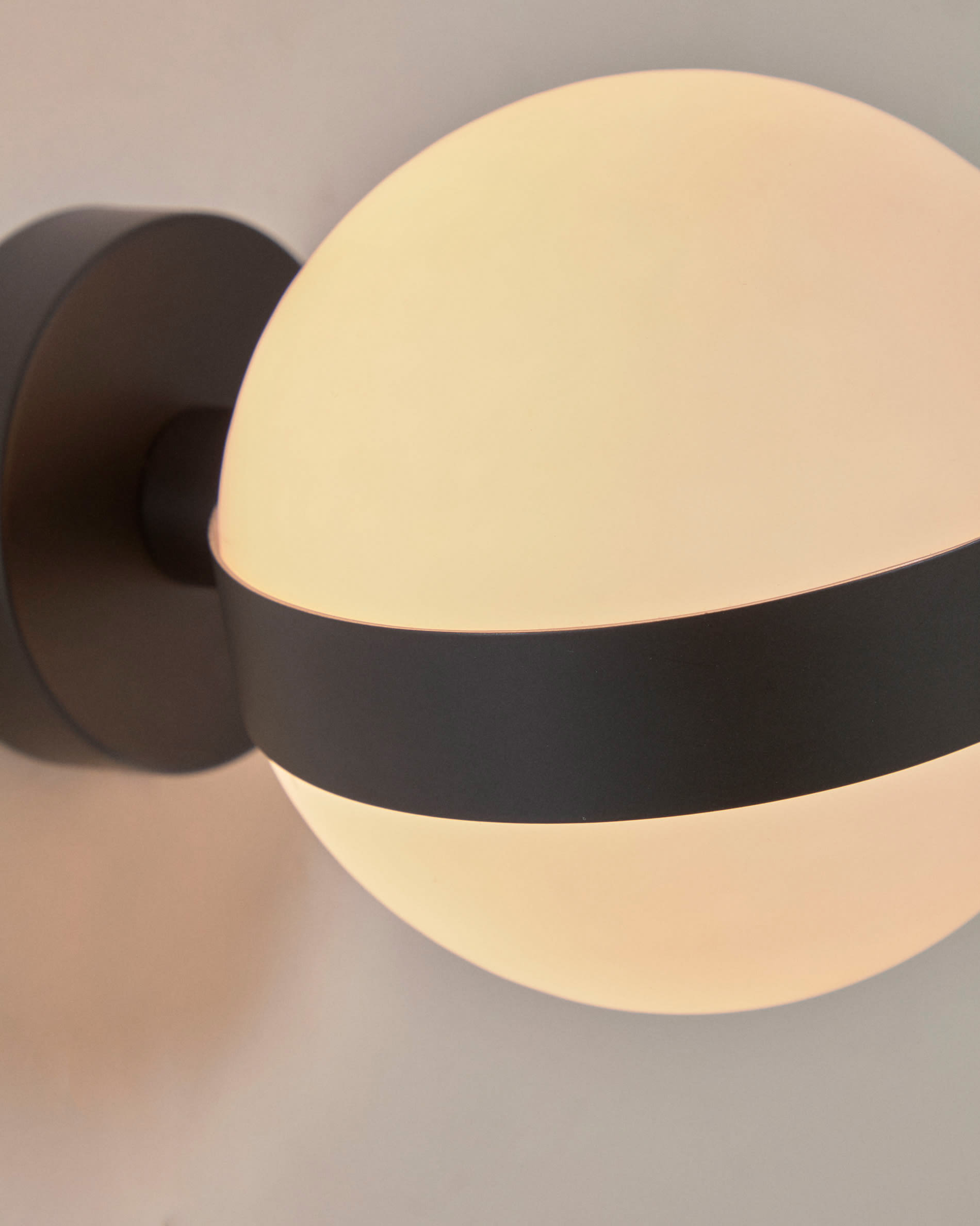 Anasol metal wall sconce with black finish