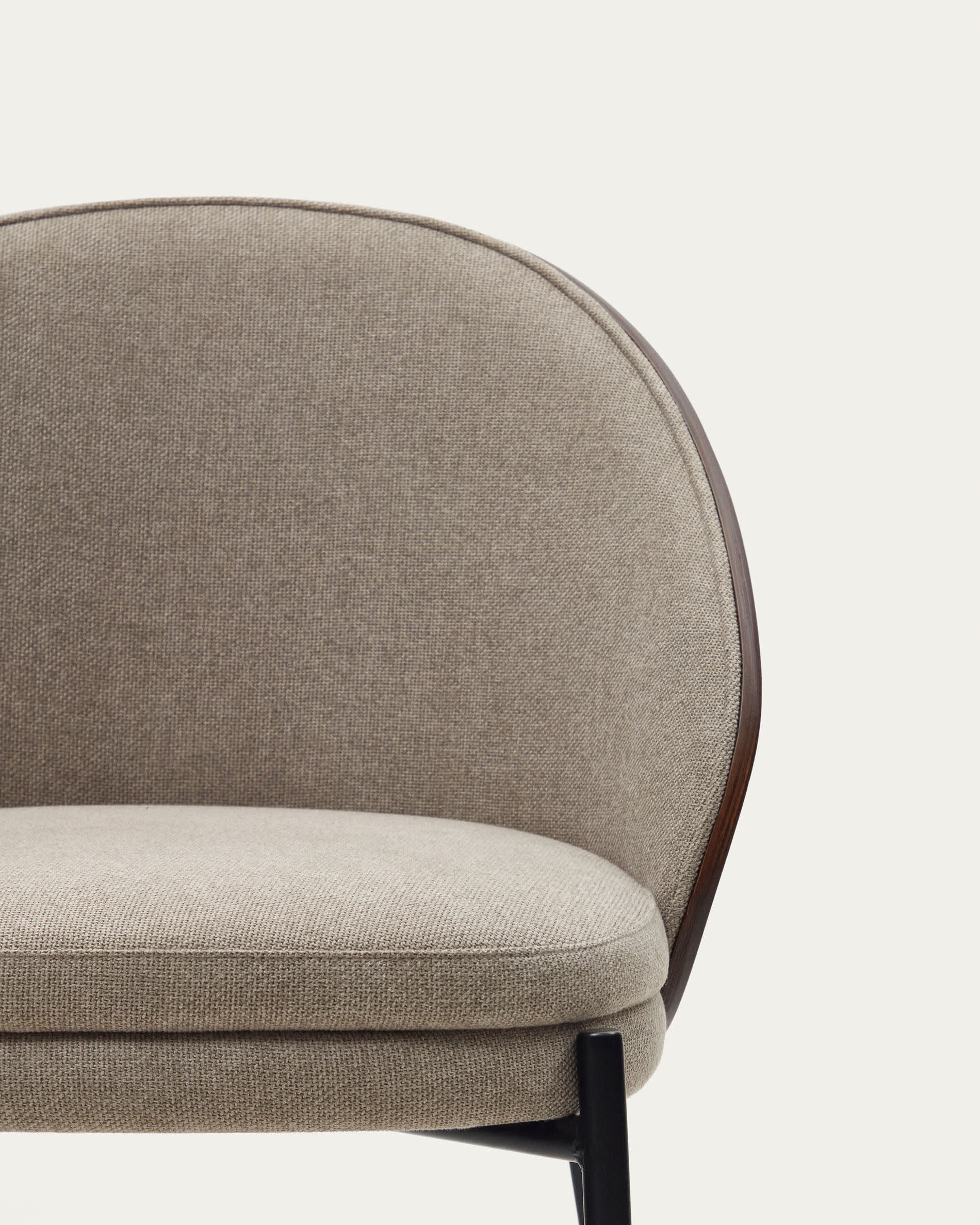 Eamy chair in light brown chenille with ash veneer in walnut finish and black metal