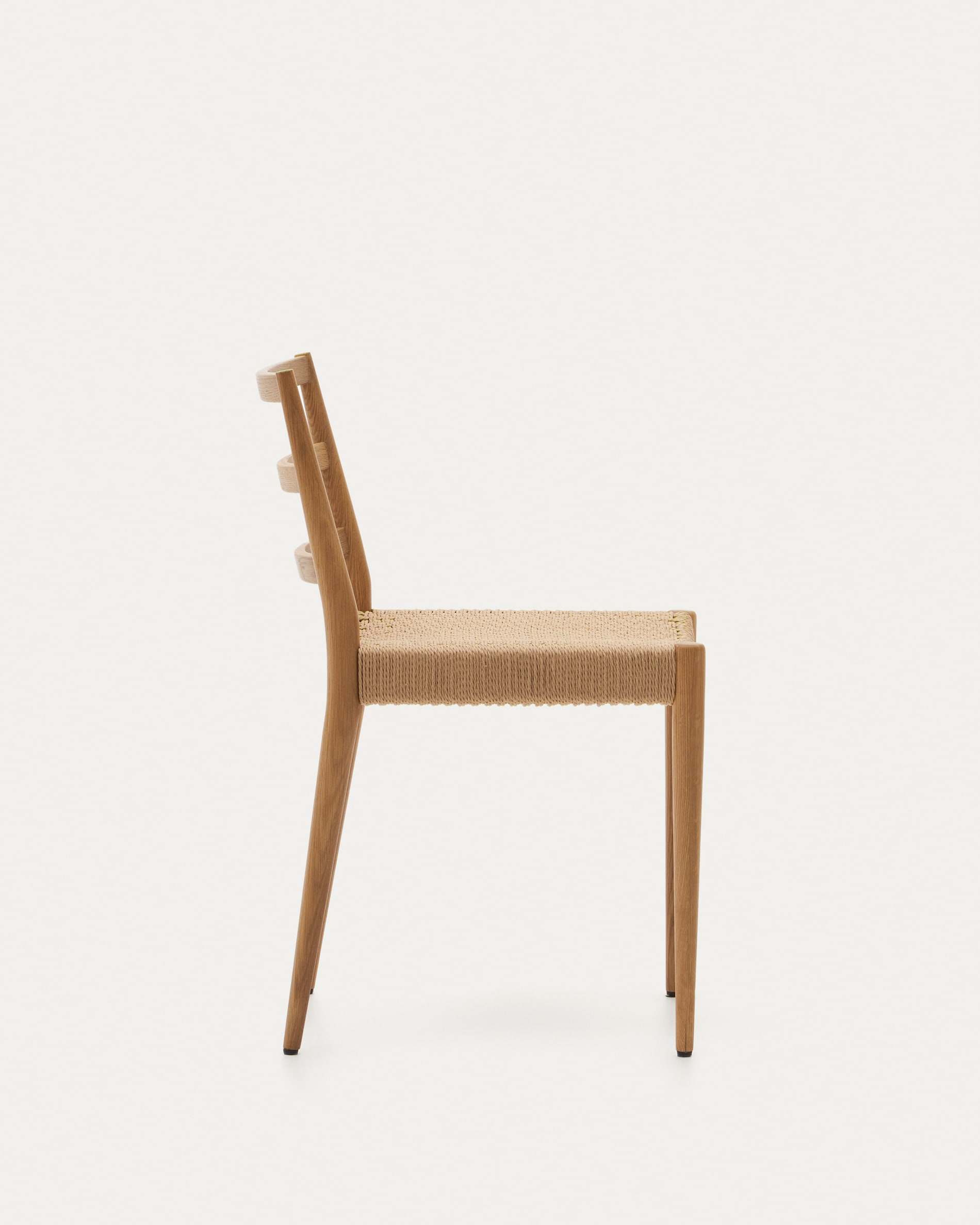 Analy chair in solid oak wood with natural finish and rope seat FSC Mix Credit