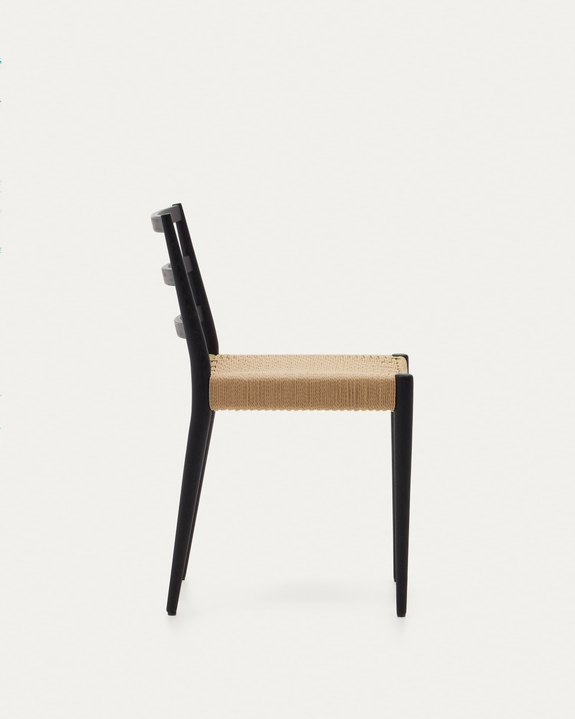 Analy chair in solid oak wood with black finish and rope seat FSC Mix Credit