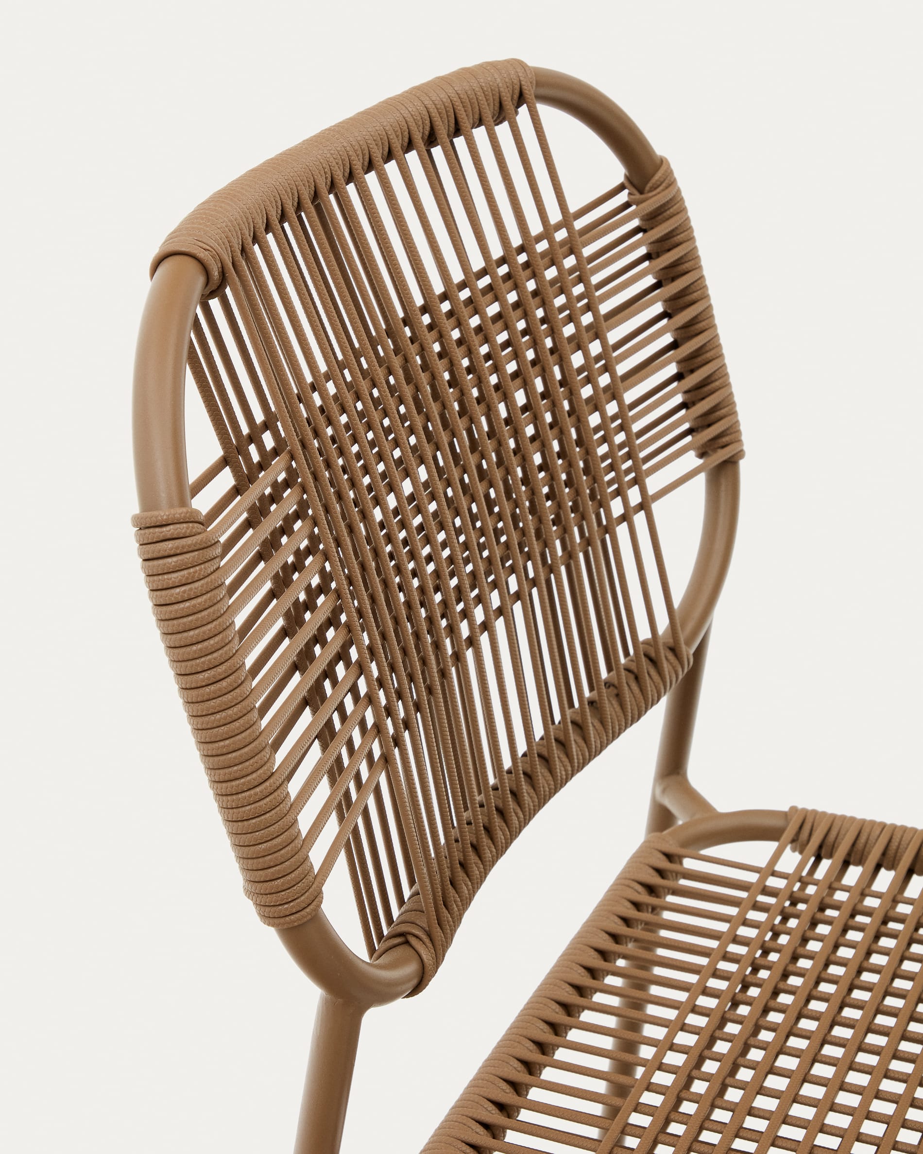Talaier stackable outdoor chair in synthetic rope and galvanised steel with brown finish