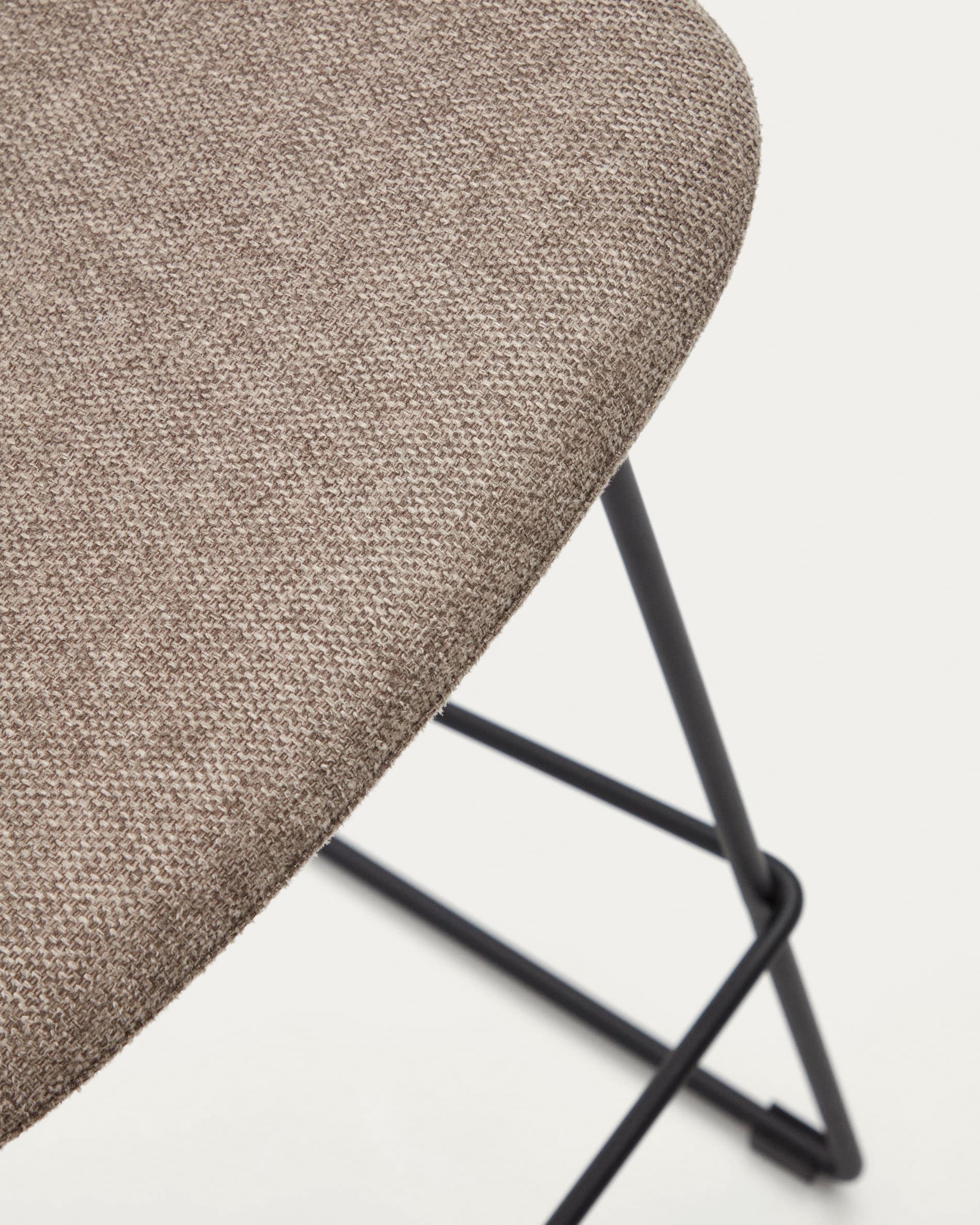 Zahara bar stool in brown with steel legs in black finish, height 65 cm FSC 100%