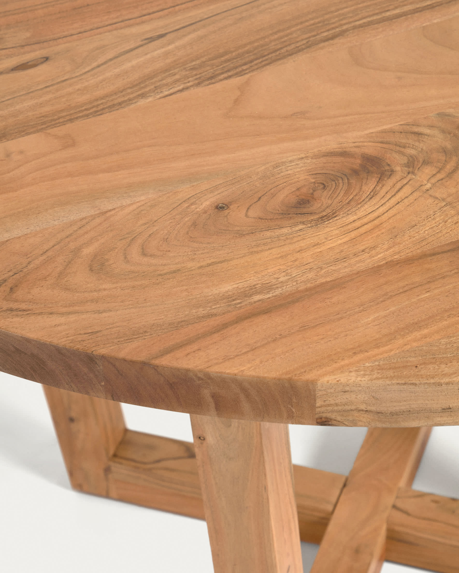 Nahla round table in solid acacia wood with natural finish Ø 120cm FSC 100%
