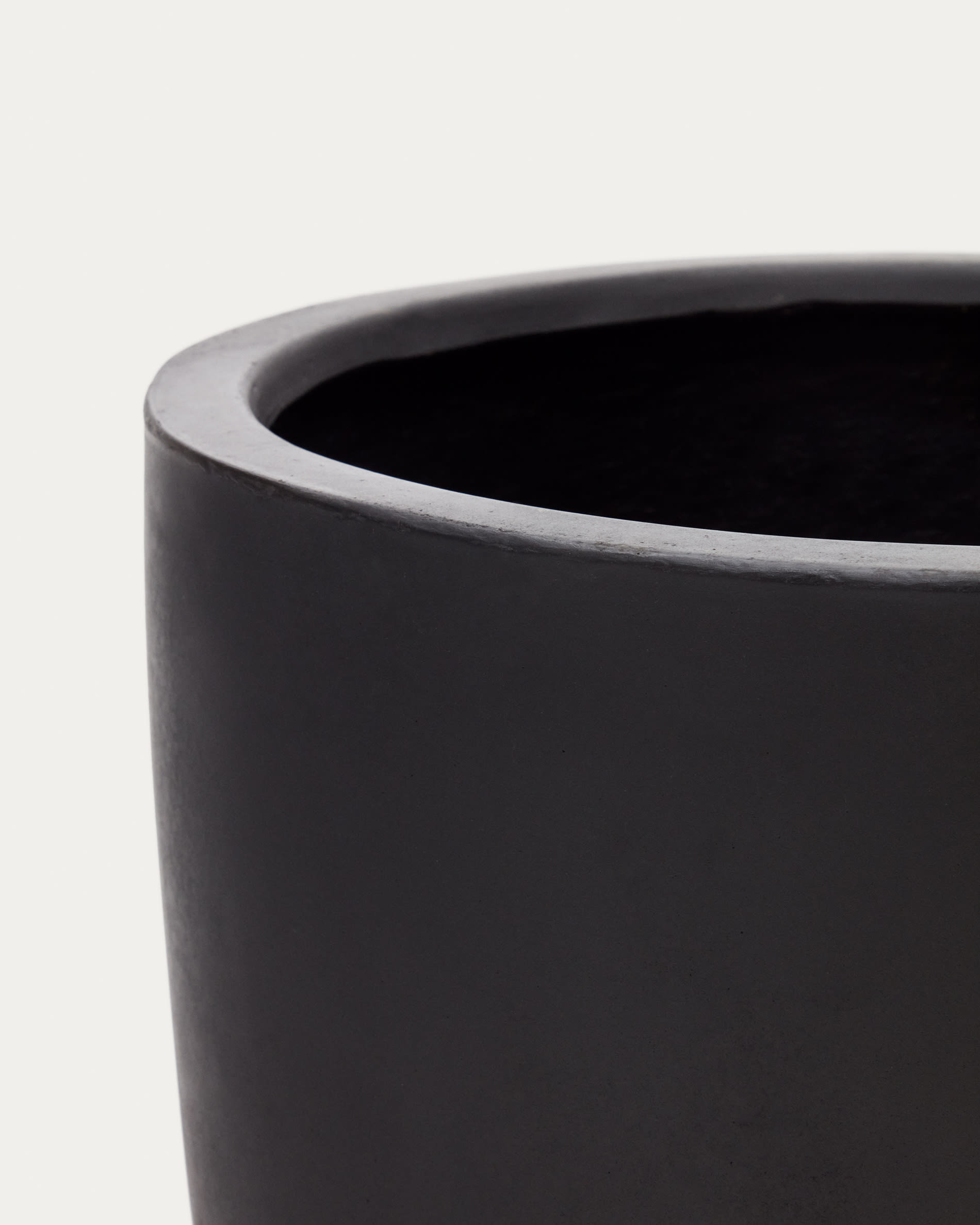 Aiguablava plant pot in black cement, Ø 56 cm