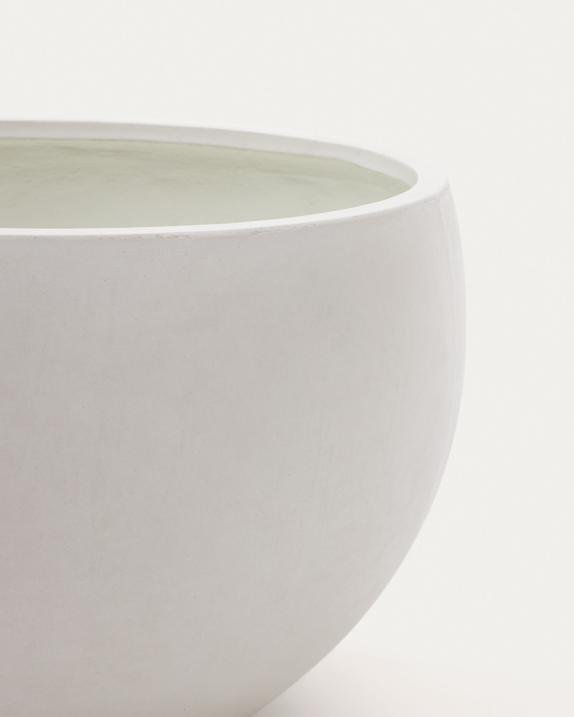 Grau White Cement Planter Ø 72 cm