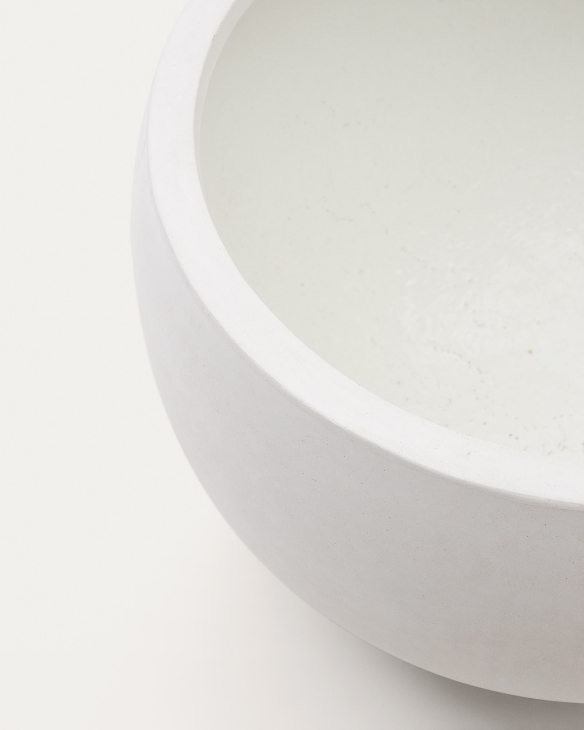 Grau White Cement Planter Ø 56 cm