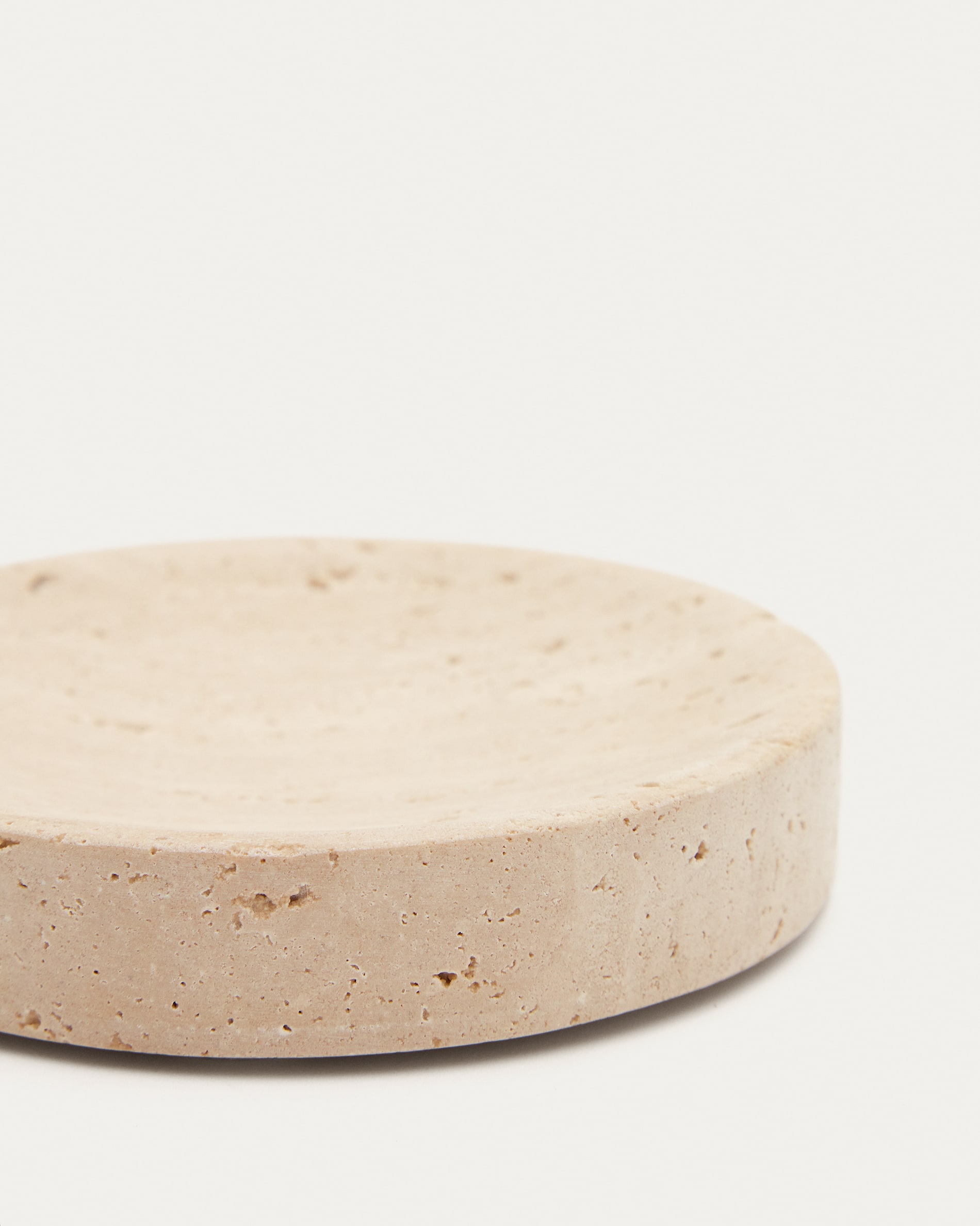 Macre beige travertine soap dish