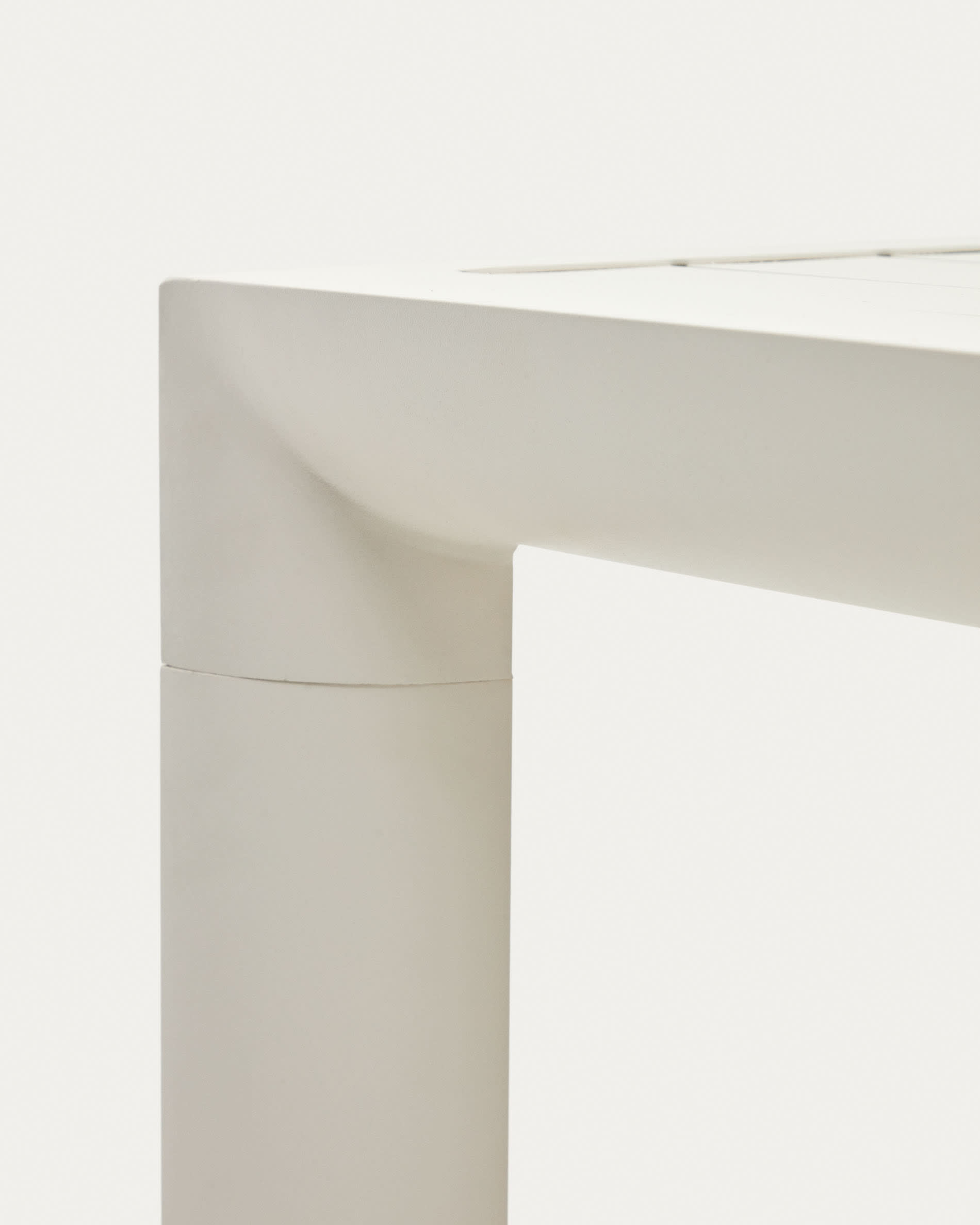 Culip aluminium outdoor table in powder coated white finish, 220 x 100 cm