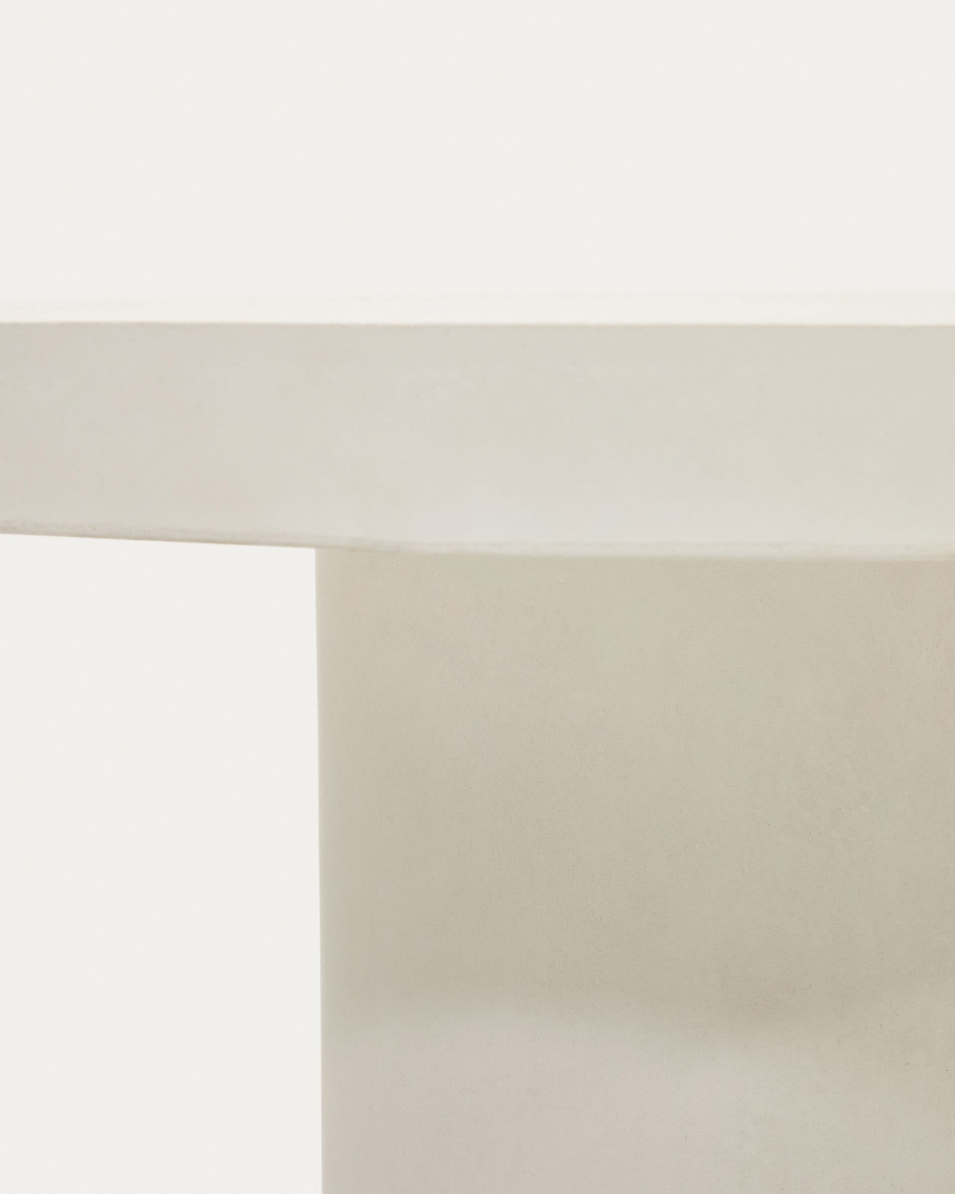 Aiguablava round table in white cement, Ø 90 cm
