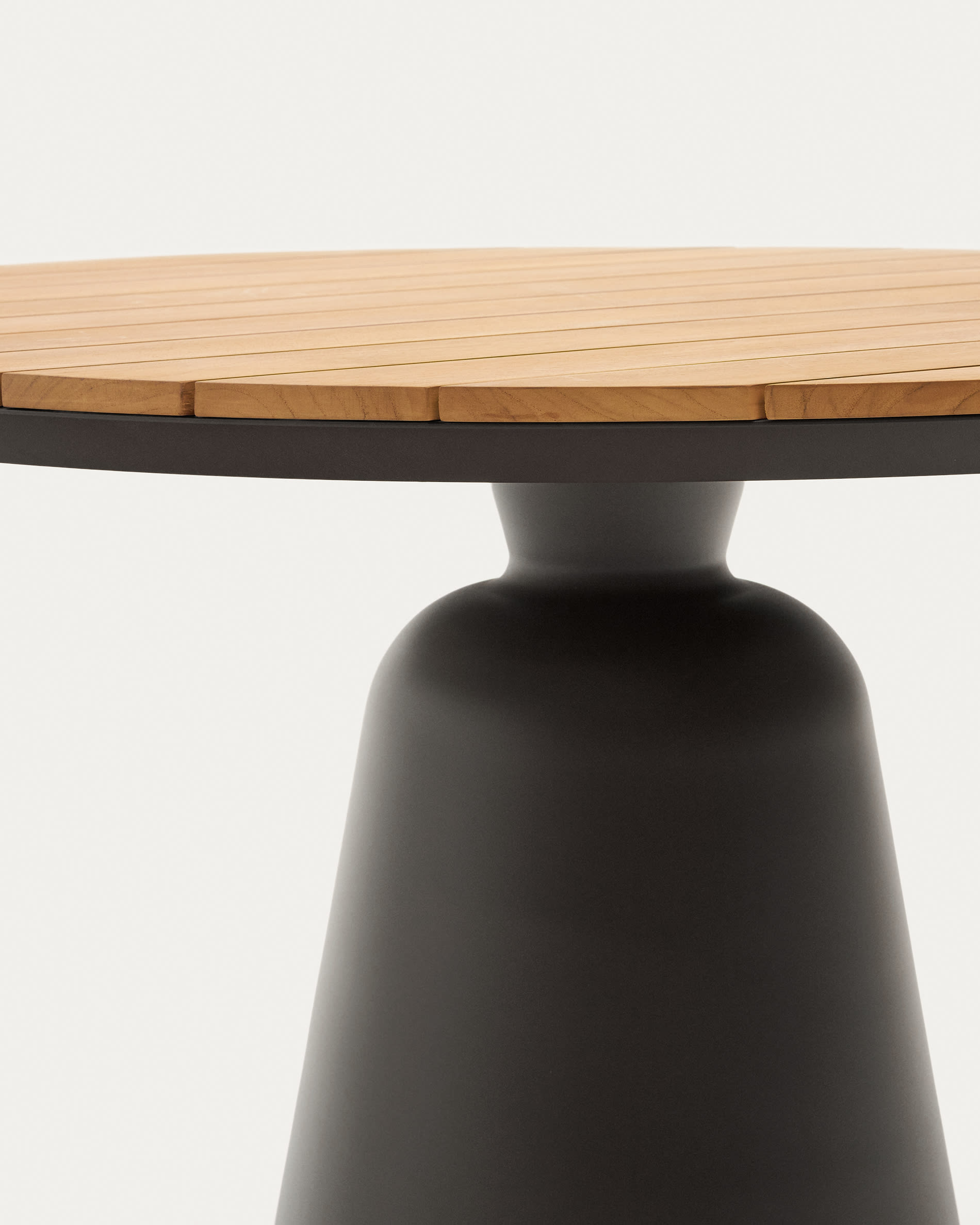 Tudons round outdoor table in aluminium in a grey and teak finish, Ø120 cm FSC 100%