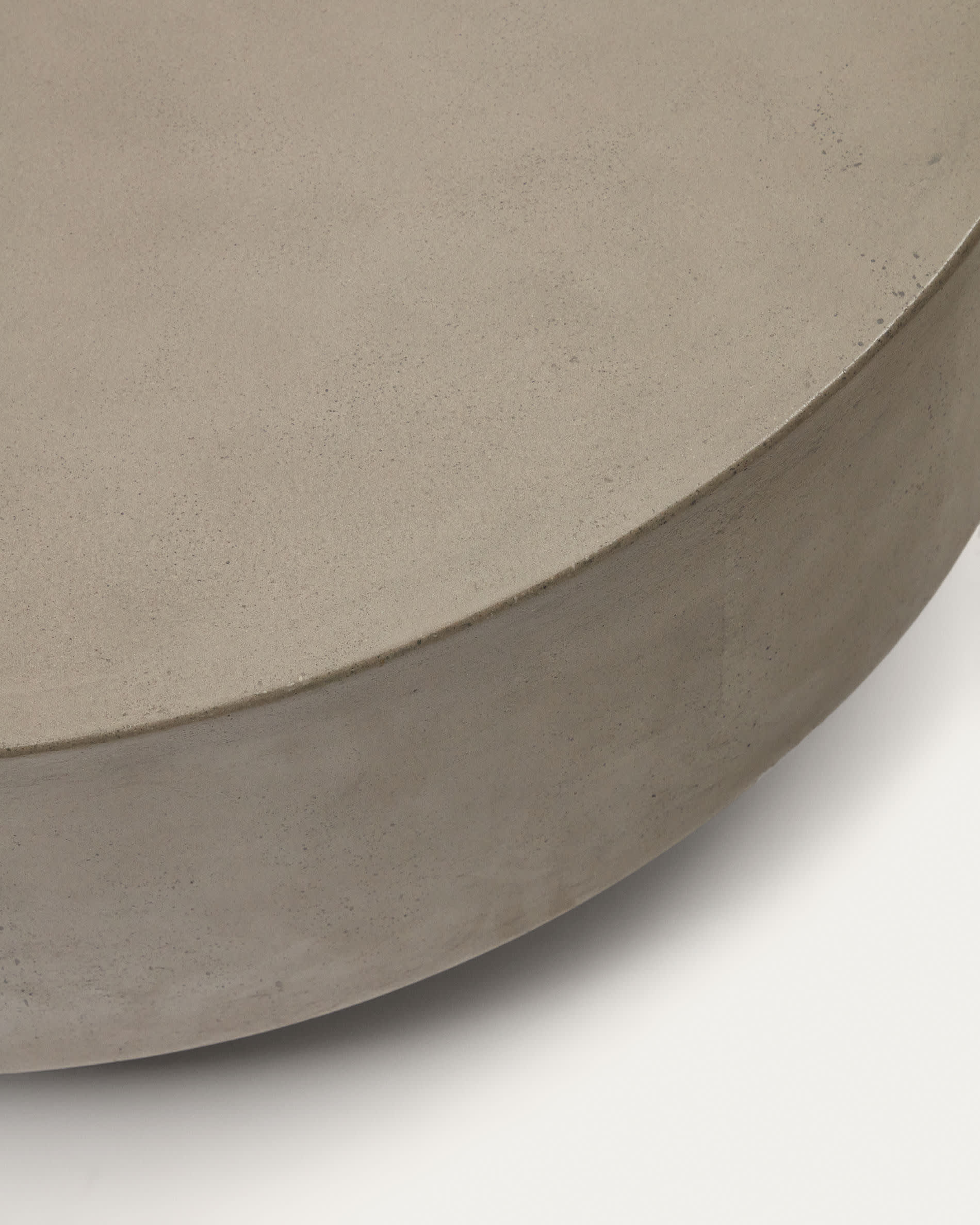Garbet cement coffee table, Ø 80 cm