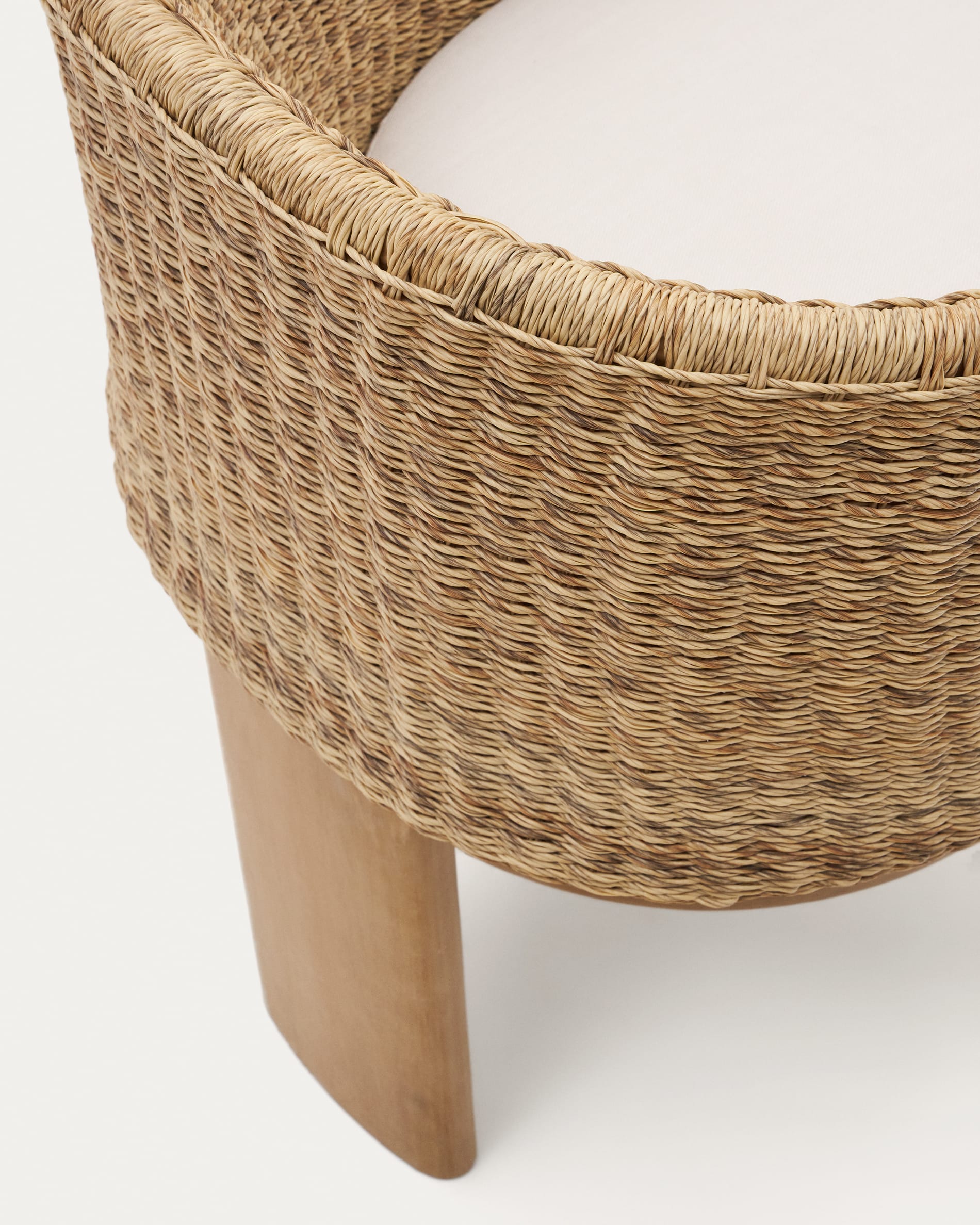 Xoriguer chair in synthetic rattan and solid eucalyptus wood FSC 100%