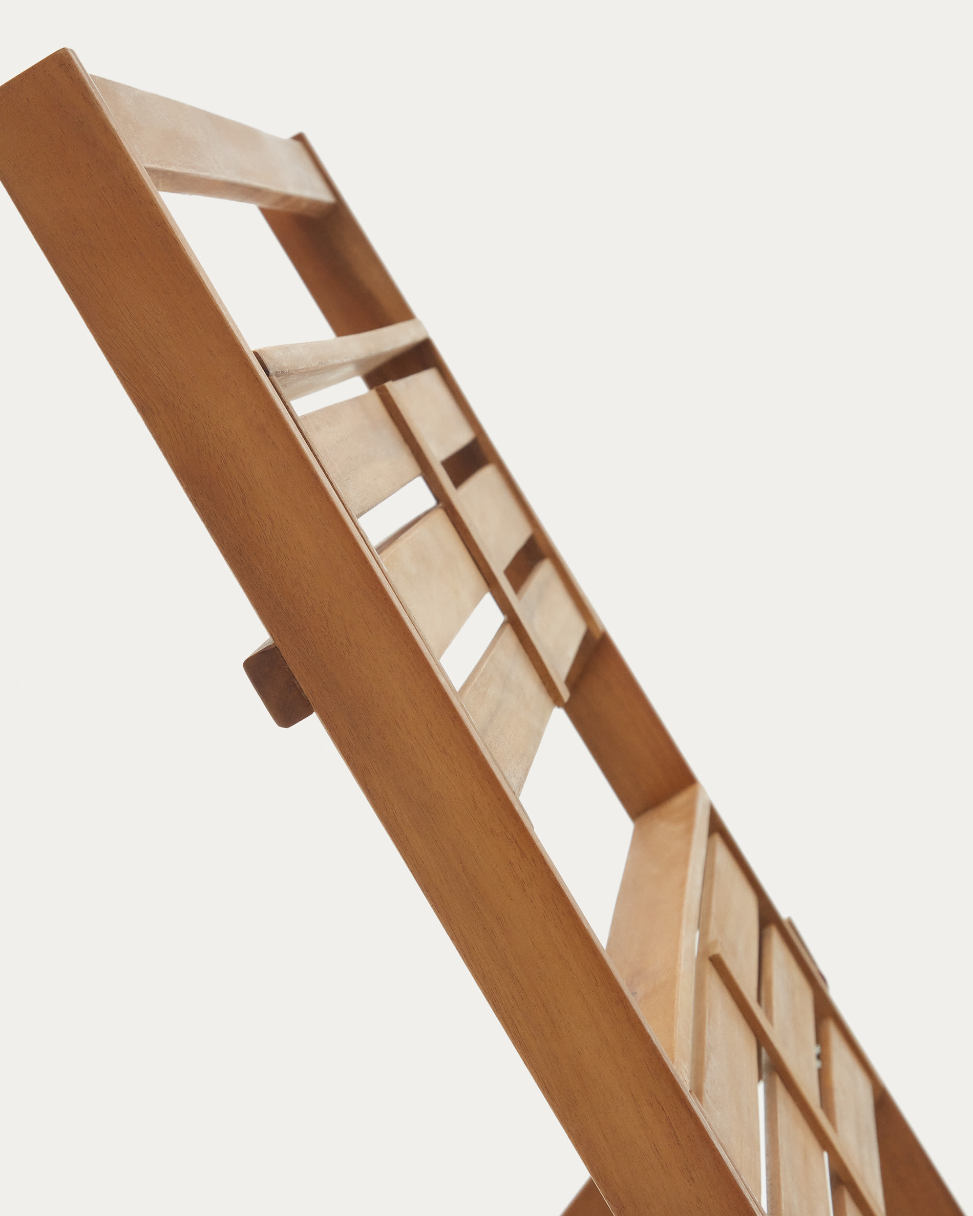 Victora outdoor shelving unit made from solid acacia wood, 70 x 85 cm FSC 100%