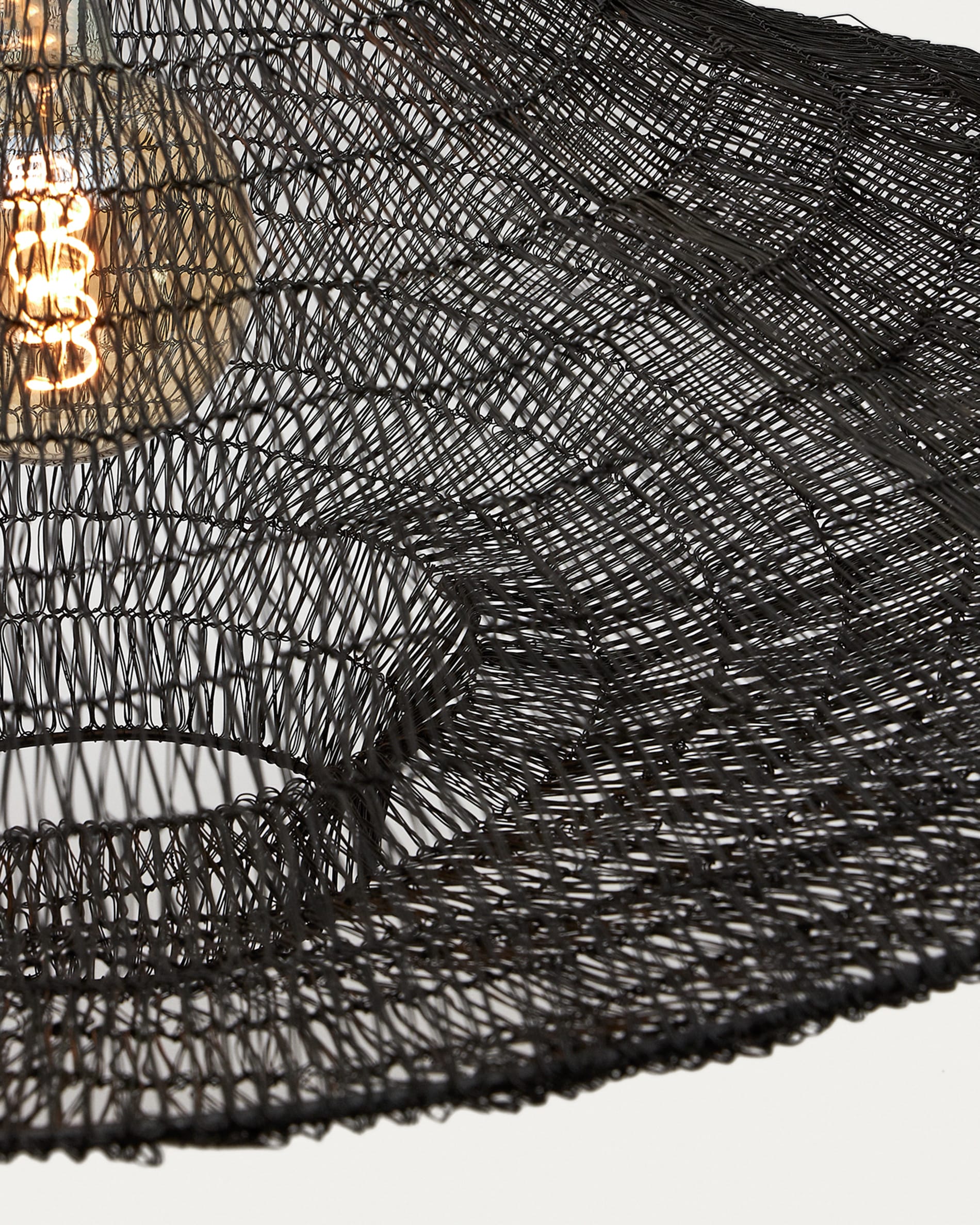 Metal Makai ceiling lamp with black finish Ø 87 cm