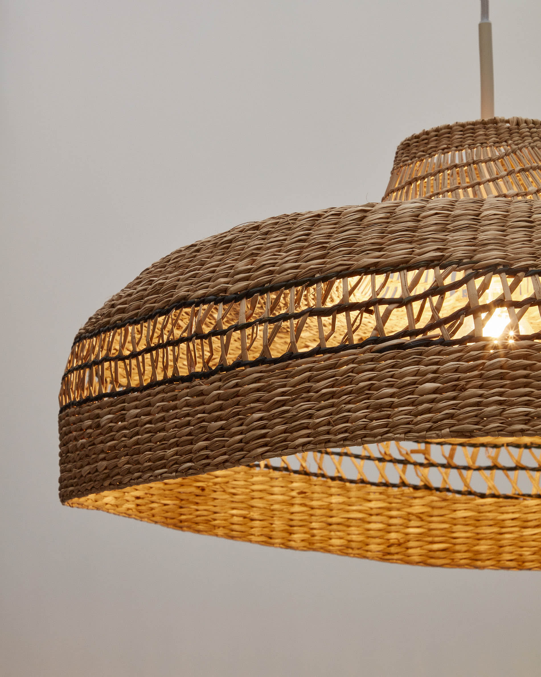 Rupia natural fiber ceiling lamp shade with a natural and black finish, Ø 55 cm