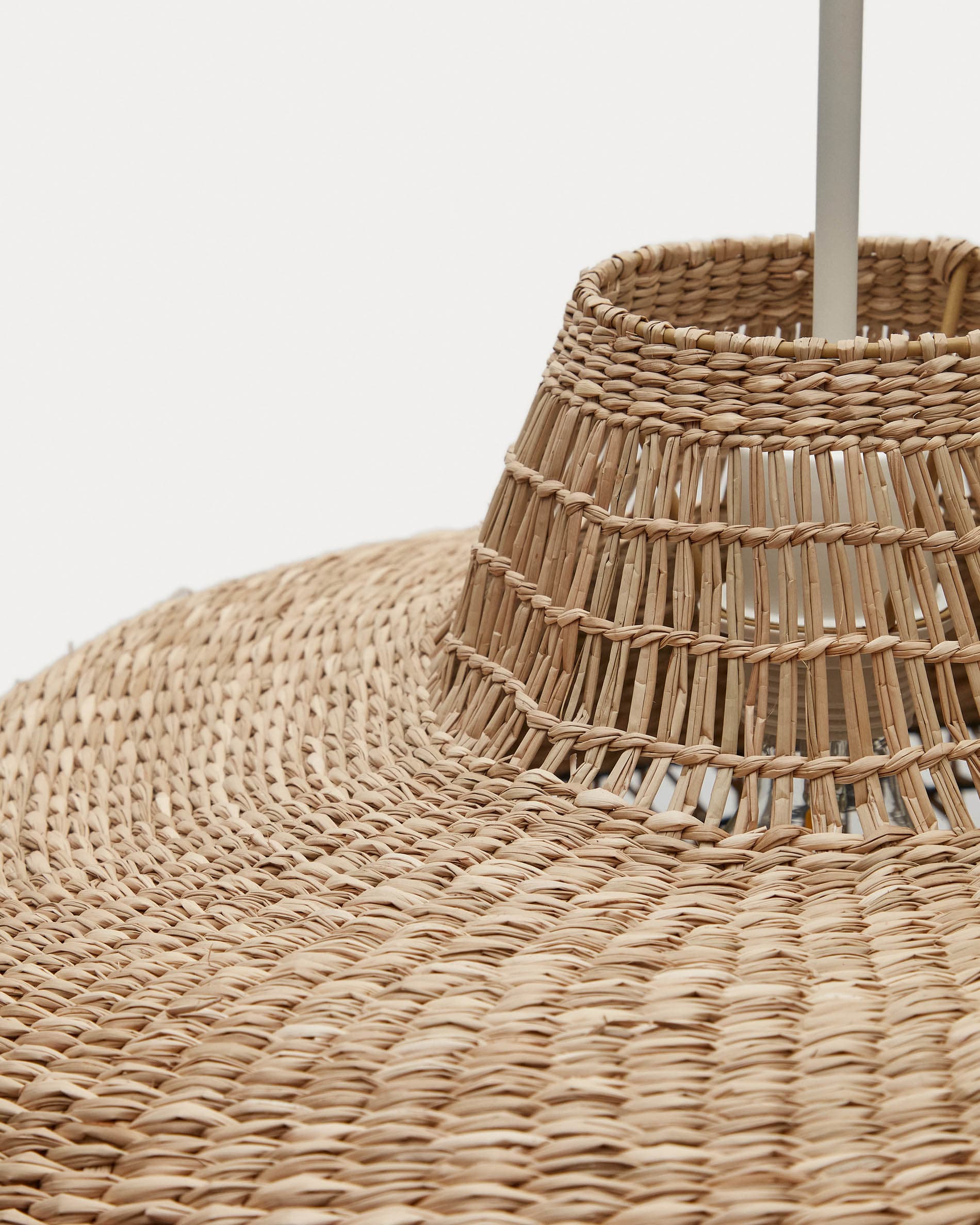 Rupia natural fiber ceiling lamp shade with a natural and black finish, Ø 55 cm