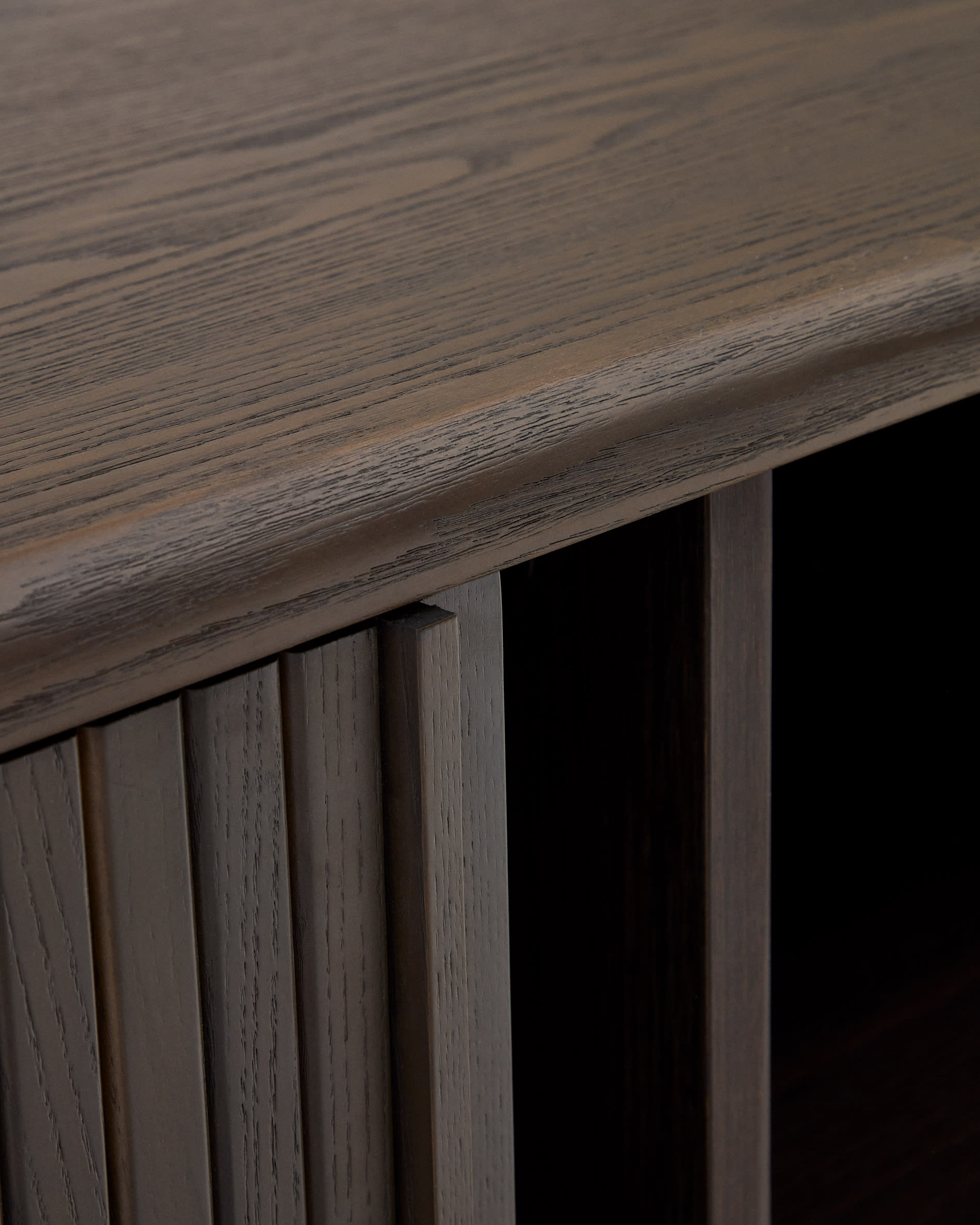 Mailen 2 door sideboard in ash veneer with a dark finish 180 x 75 cm