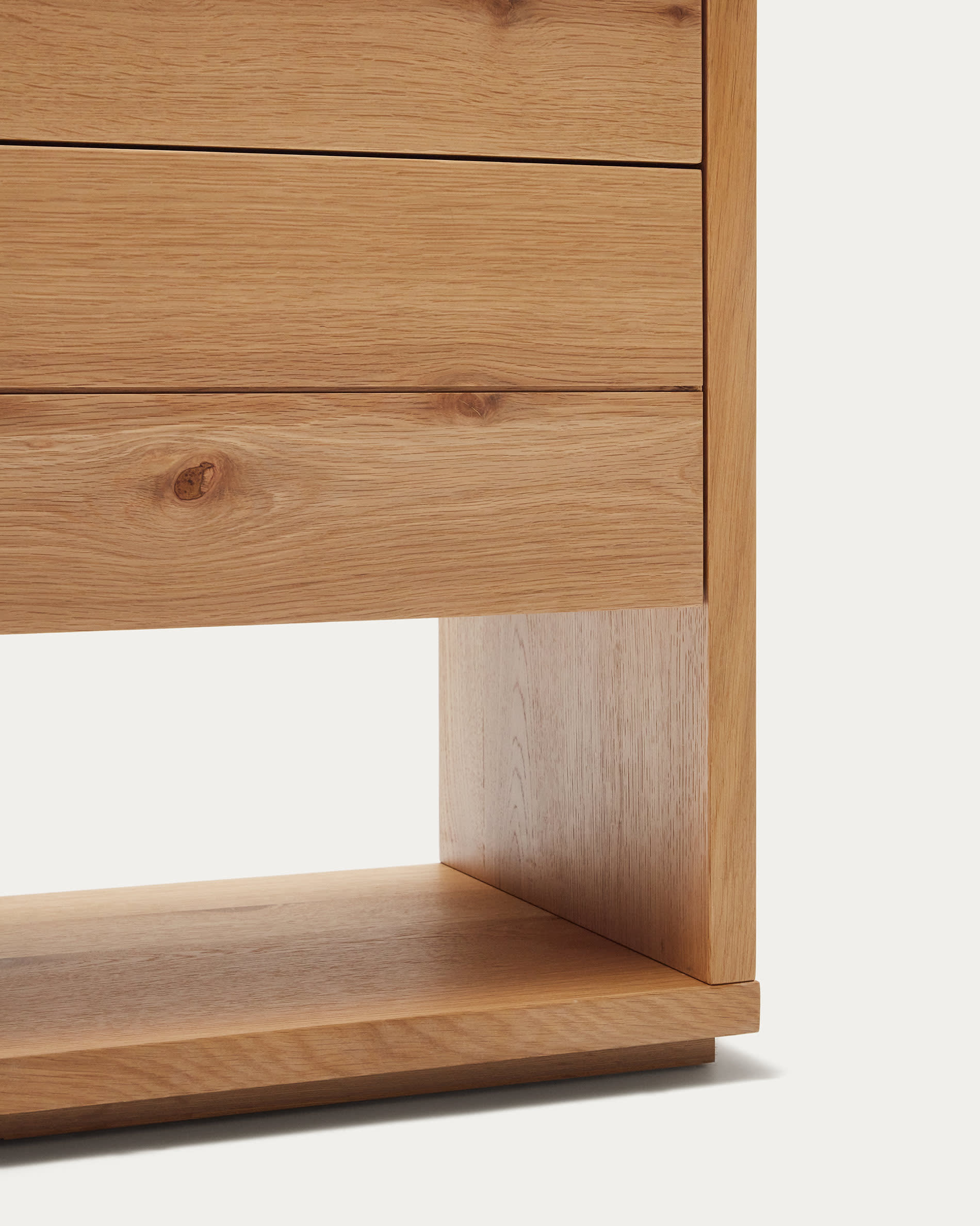 Alguema chest of drawers with 4 drawers in oak wood veneer with natural finish, 60 x 120 cm