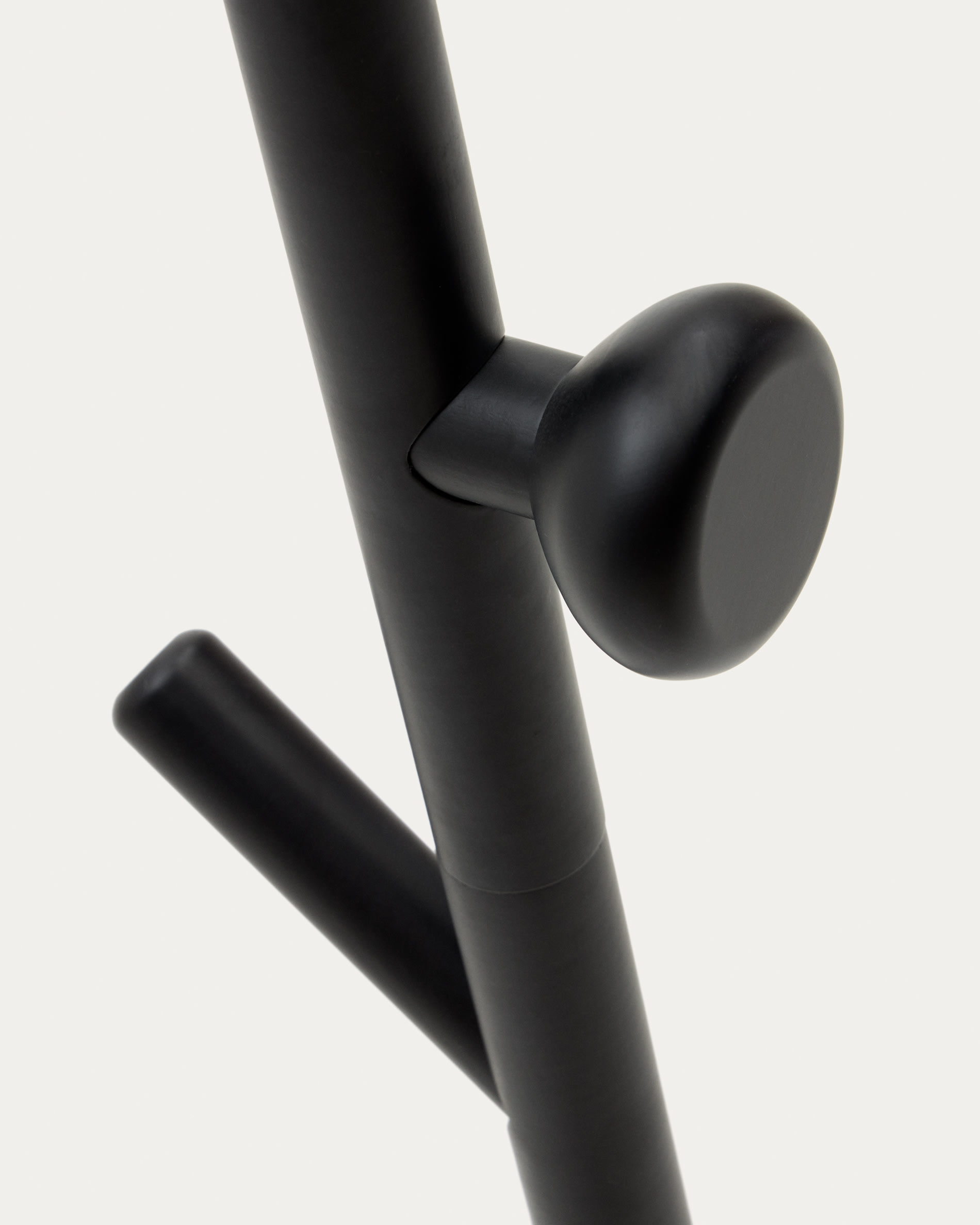 Nadue coat rack in solid beech wood with black finish 163 cm