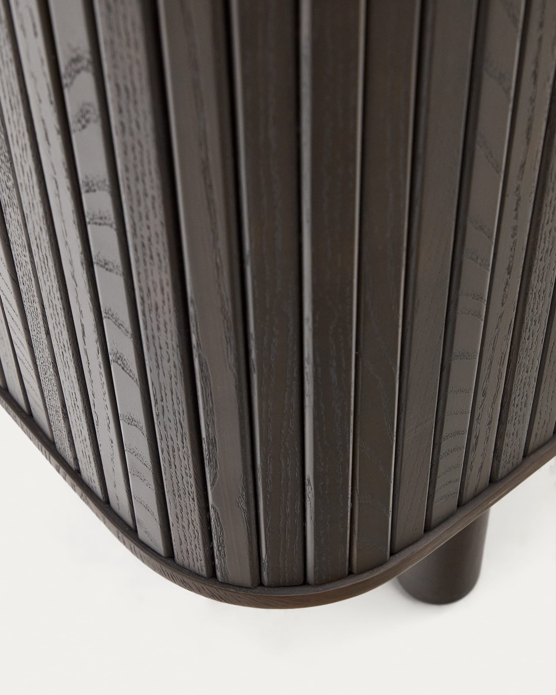 Mailen 2 door highboard in ash veneer with a dark finish 110 x 160 cm