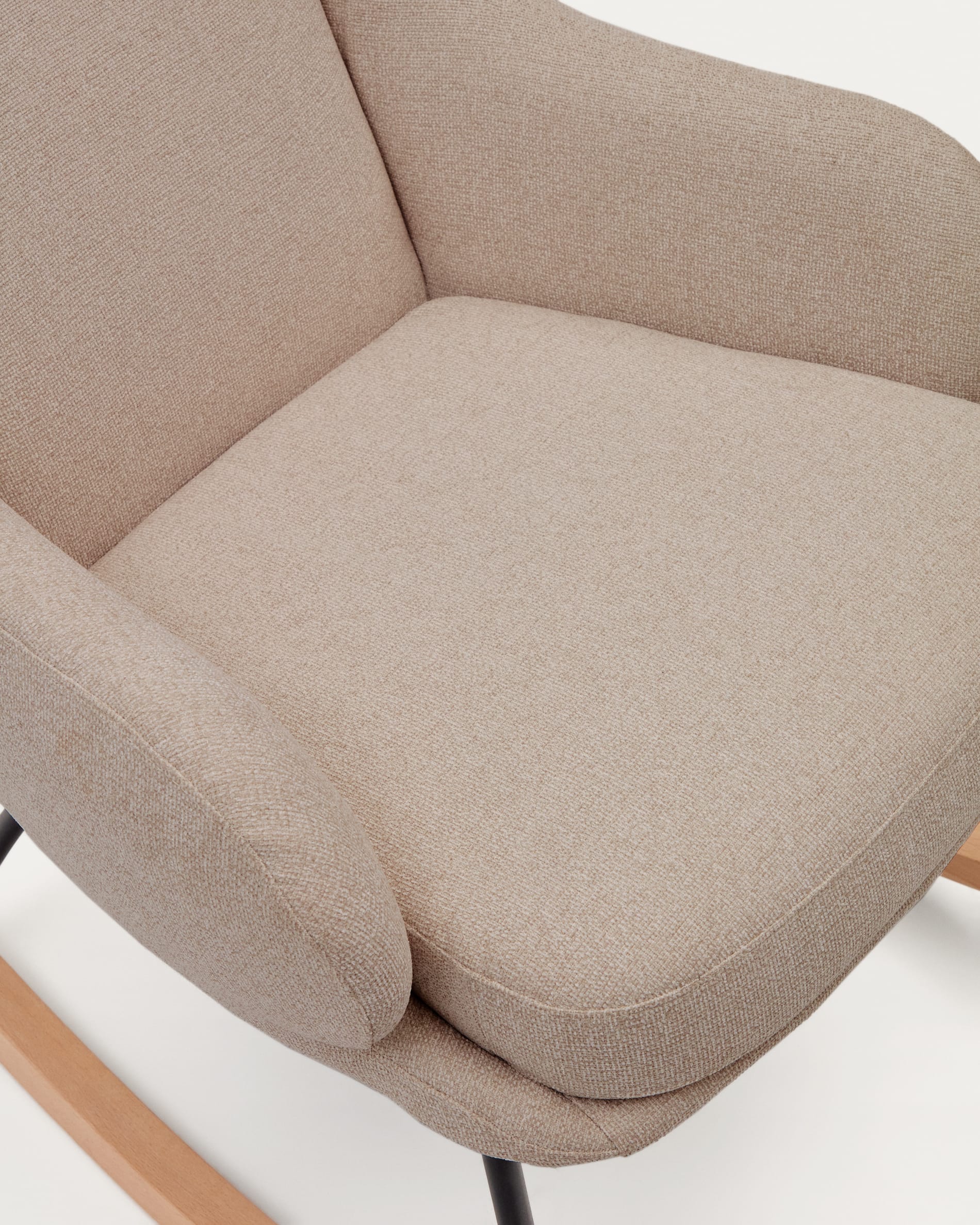 Maustin rocking chair in beige chenille with a black steel structure and beech wood