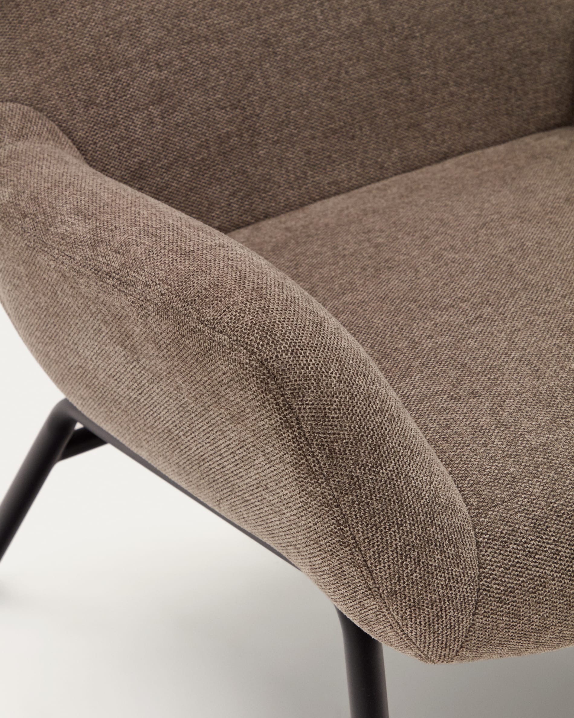 Belina chenille armchair in light brown and steel with black finish FSC 100%