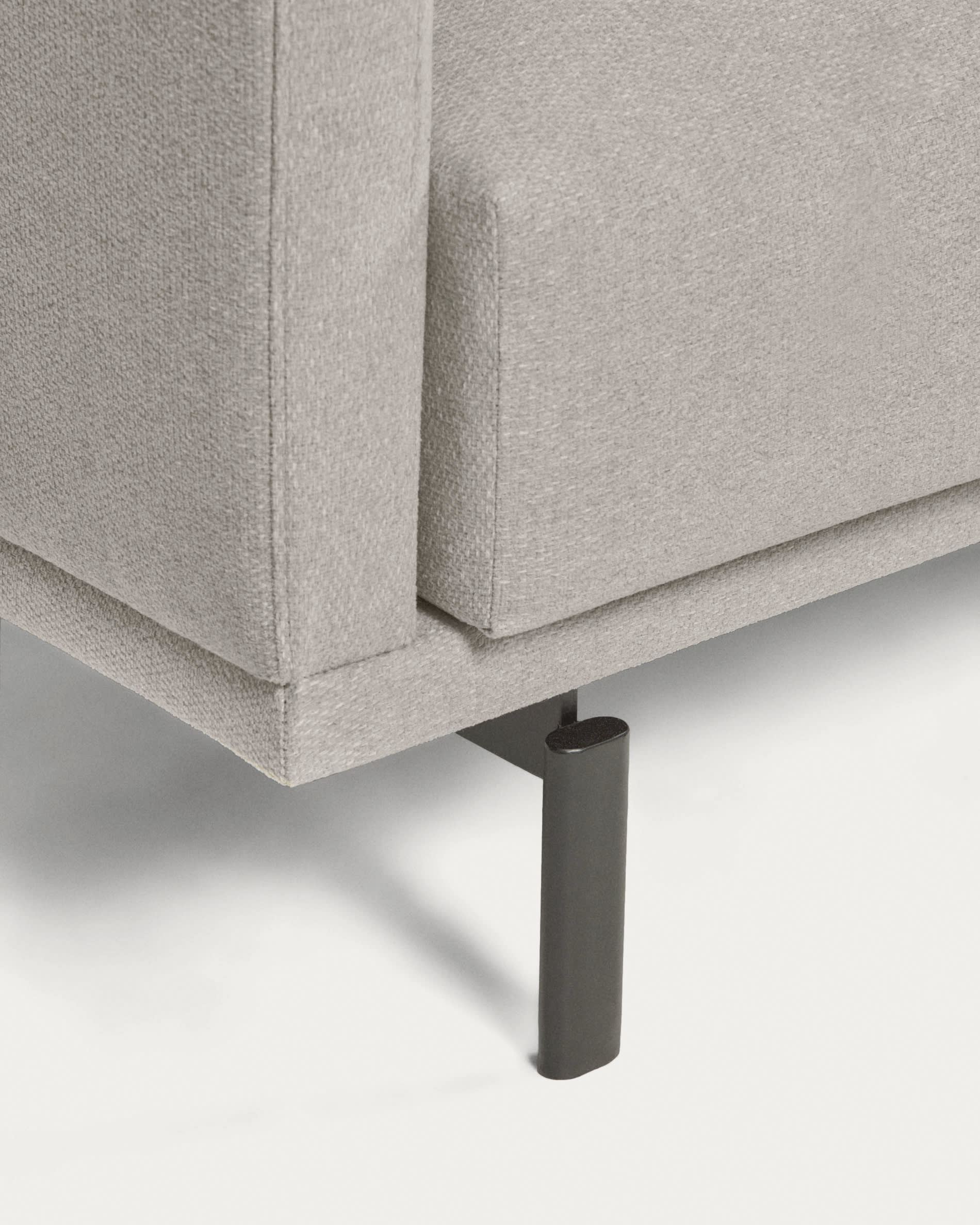 Galene 3 seater sofa in beige, 214 cm FSC Mix Credit