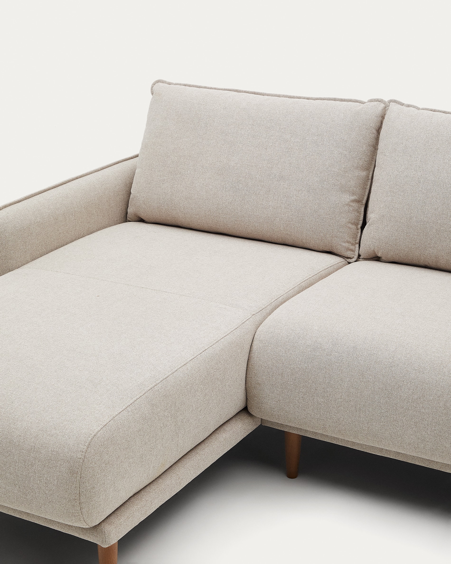 Carlota 3-seater sofa with left / right chaise longue in beige, 262 cm FSC Mix Credit