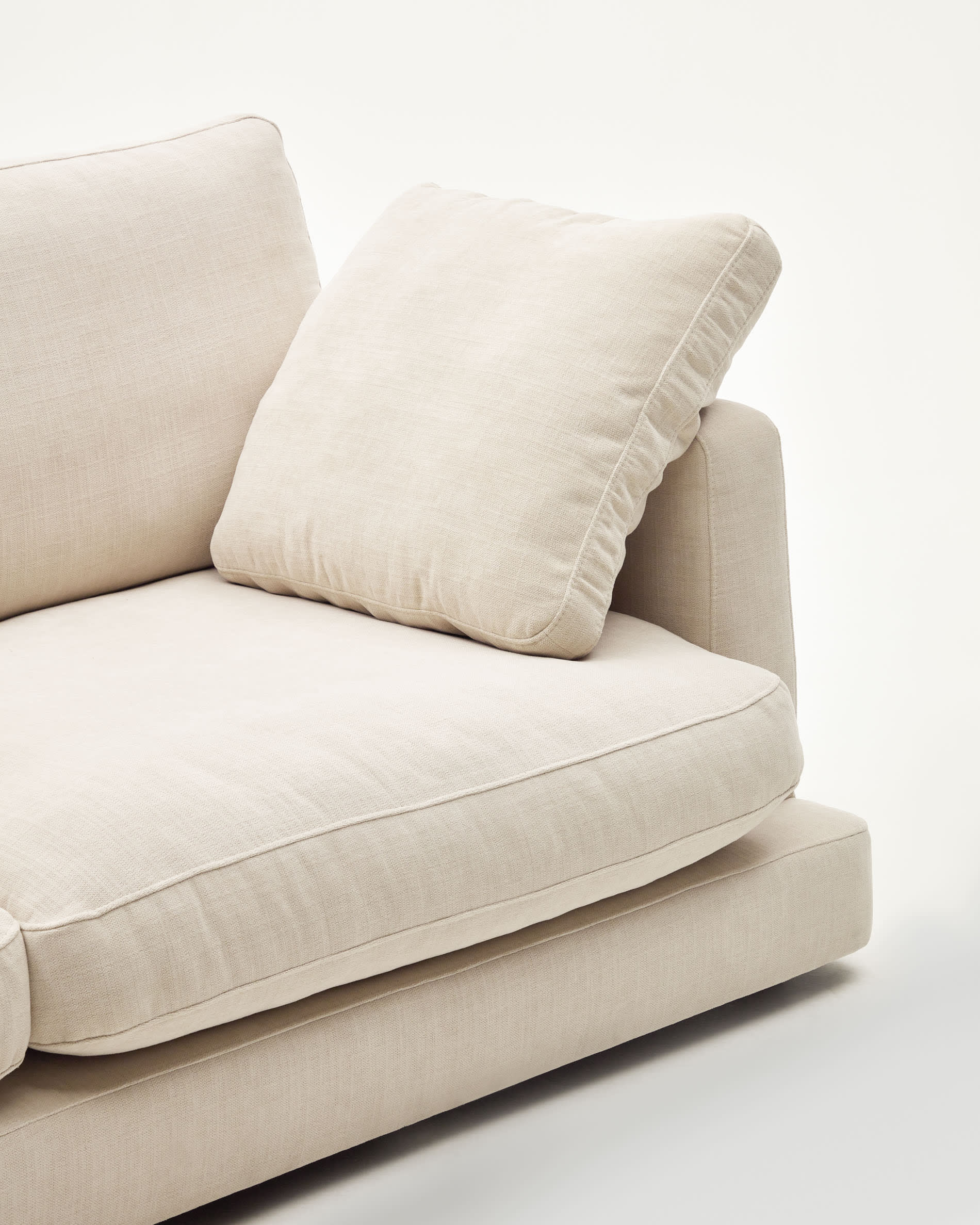 Gala 6-seater beige chenille sofa FSC Mix Credit 390cm