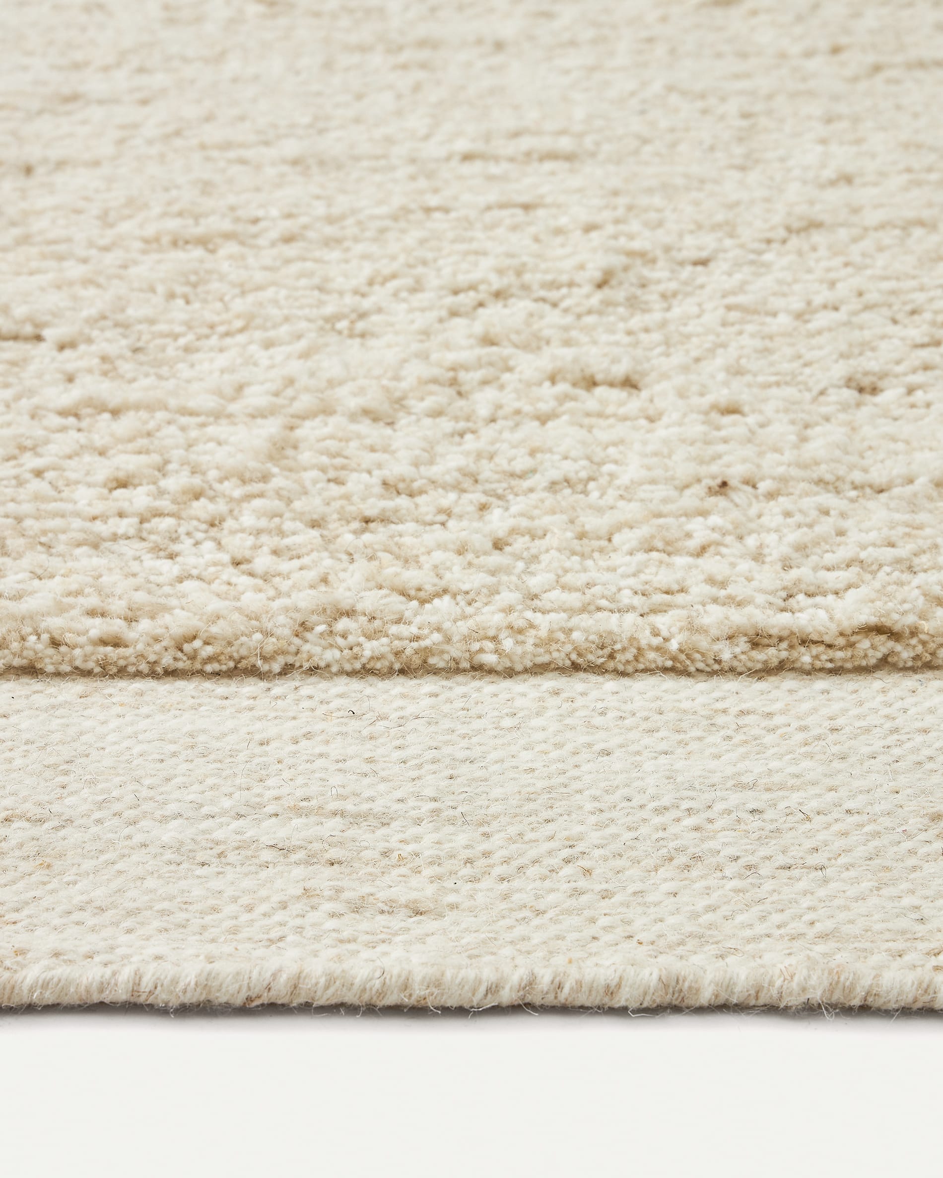 Marely white wool rug 200 x 300 cm