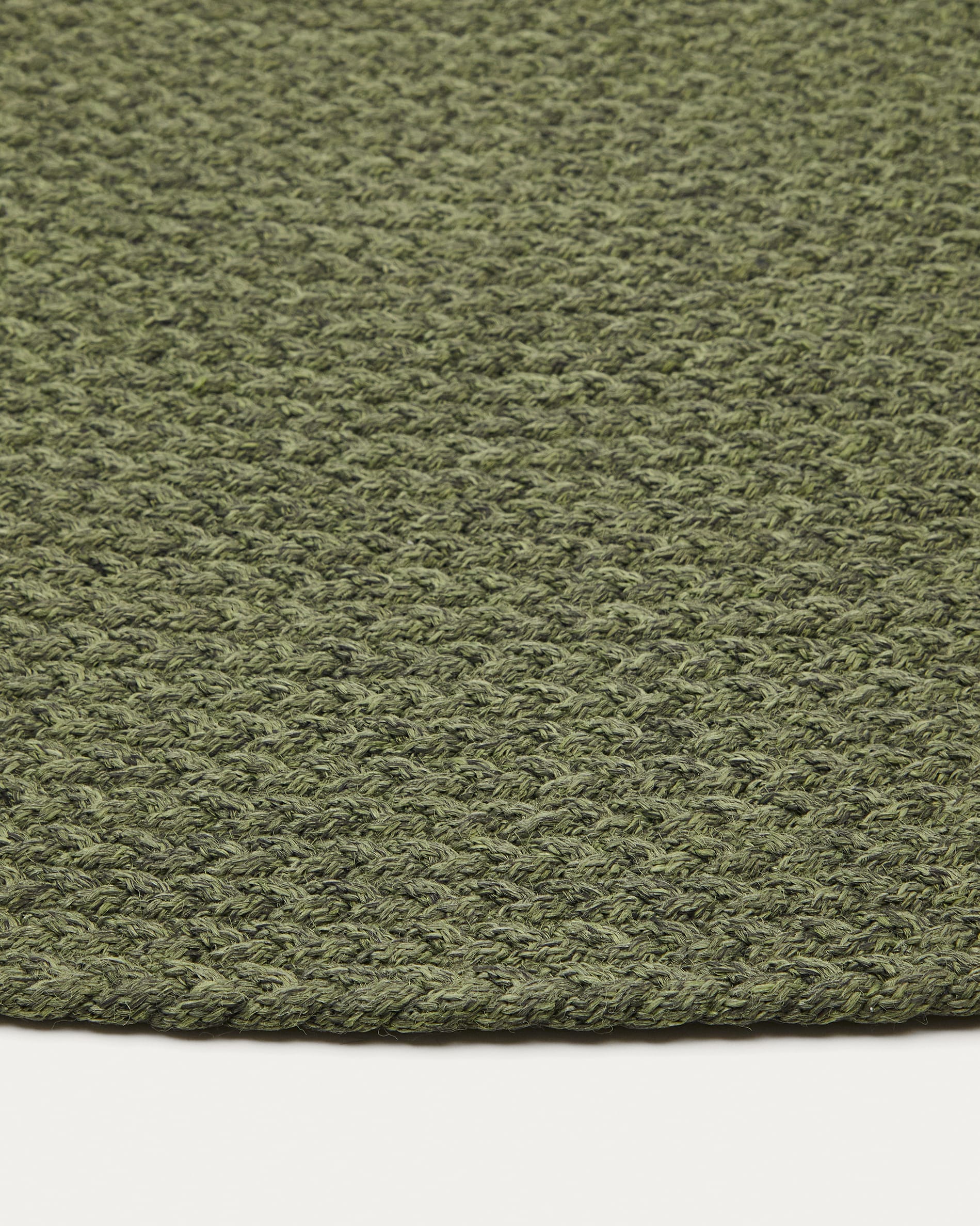 Despas green round rug made from synthetic fibres Ø 200 cm