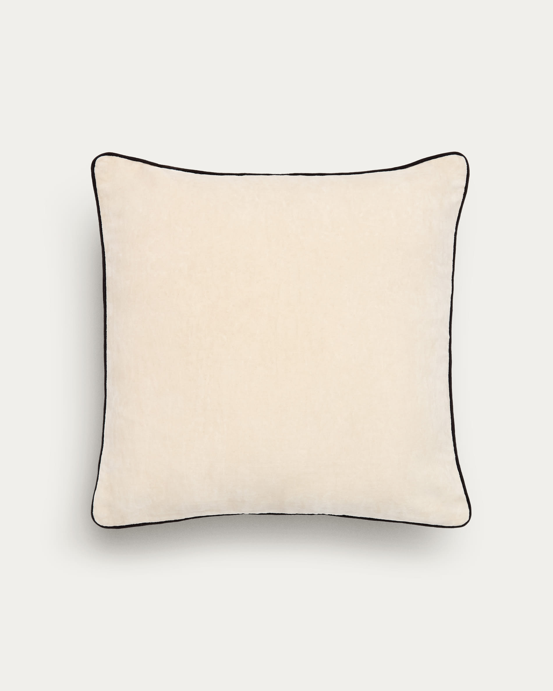 Julina 100 cotton and white velvet cushion cover with black border 45