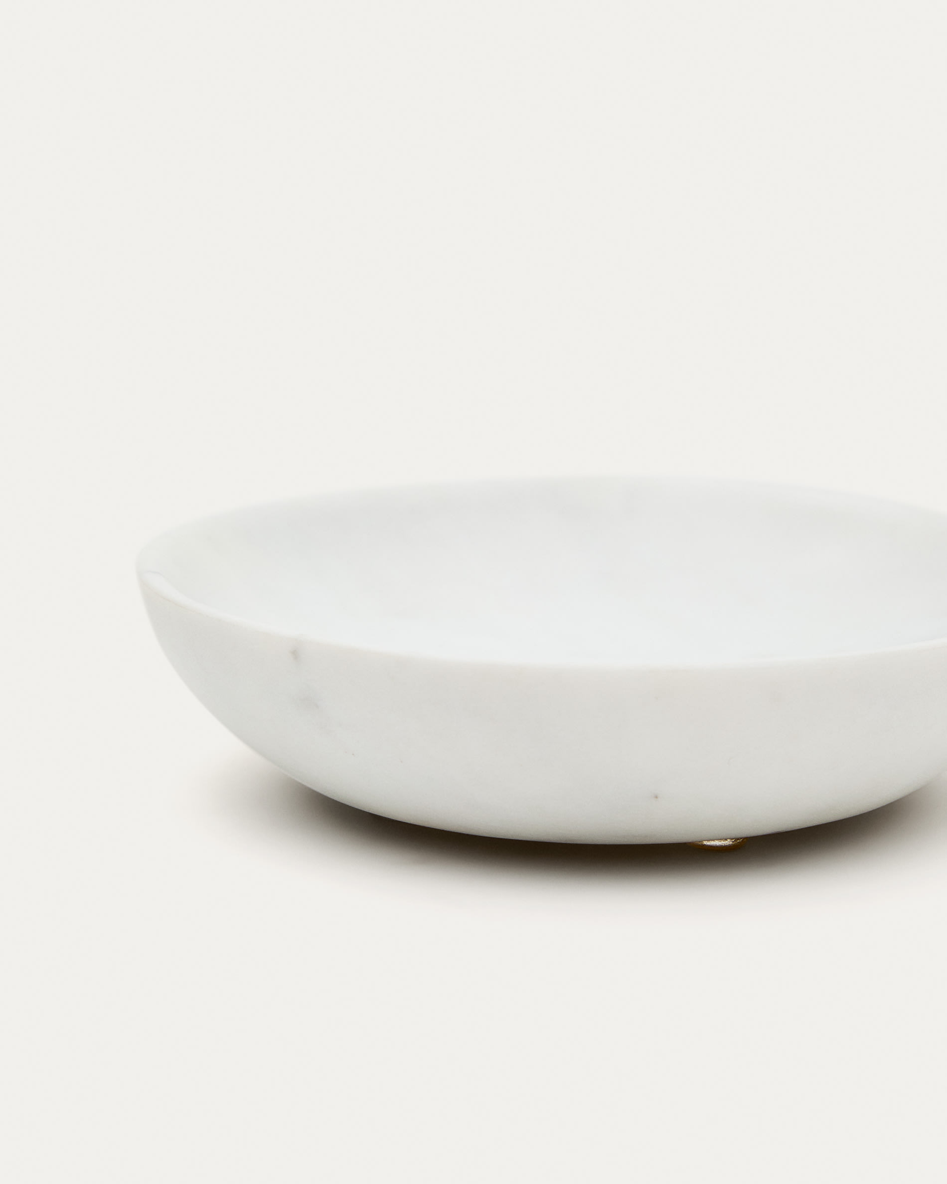 Ecin small, white marble serving plate