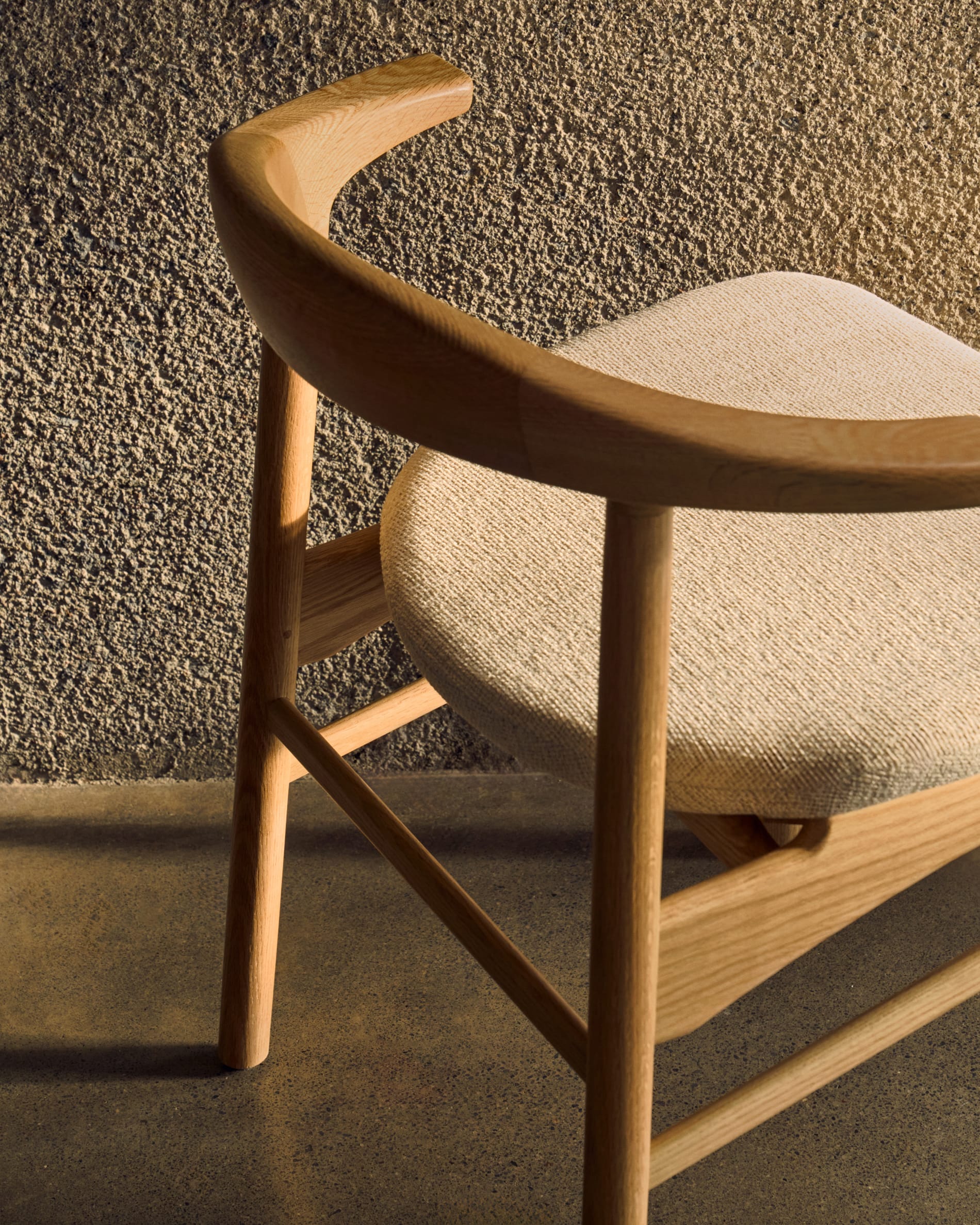 Timons chair removable cover in beige chenille solid oak wood natural finish FSC Mix Credit