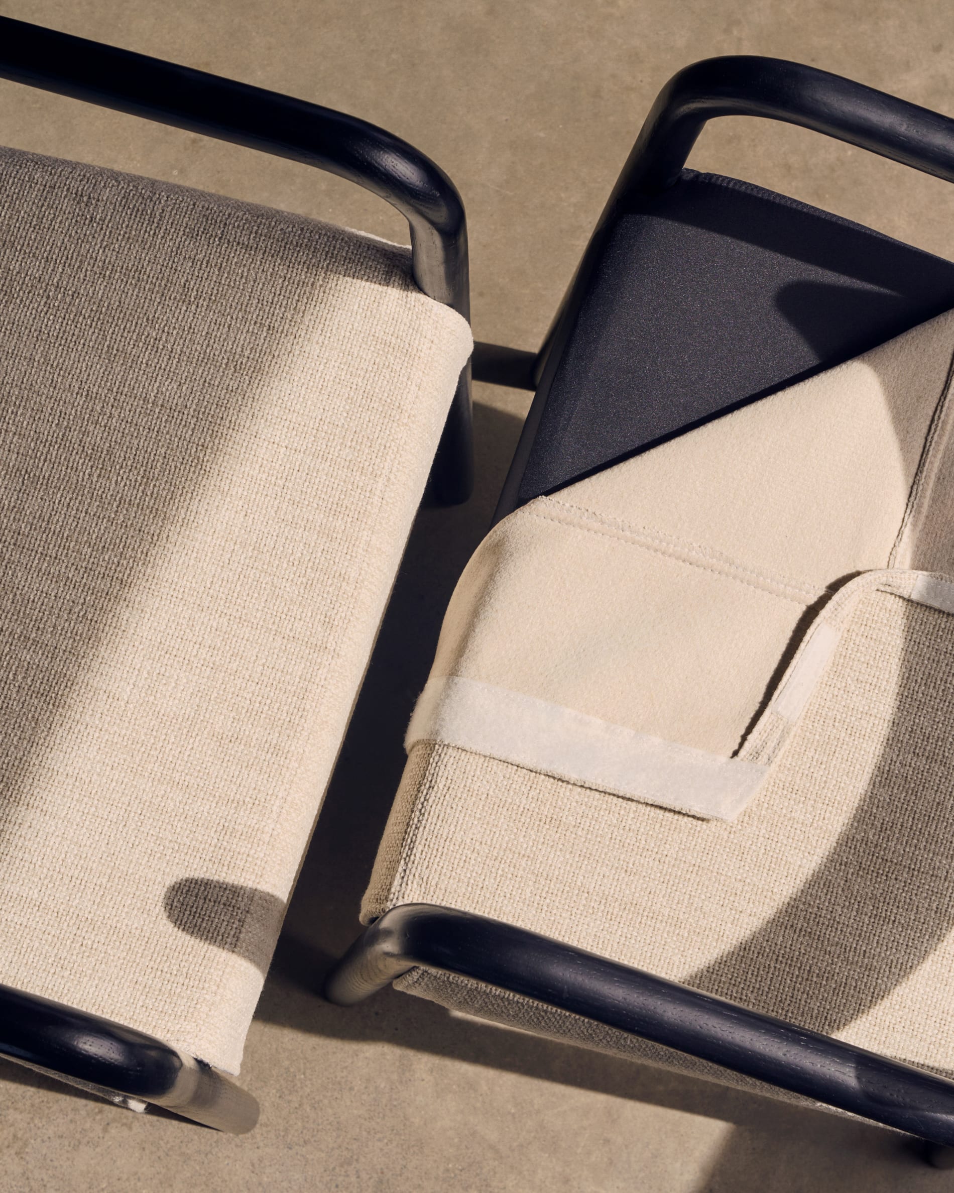 Cover for the Falconera chair in beige chenille