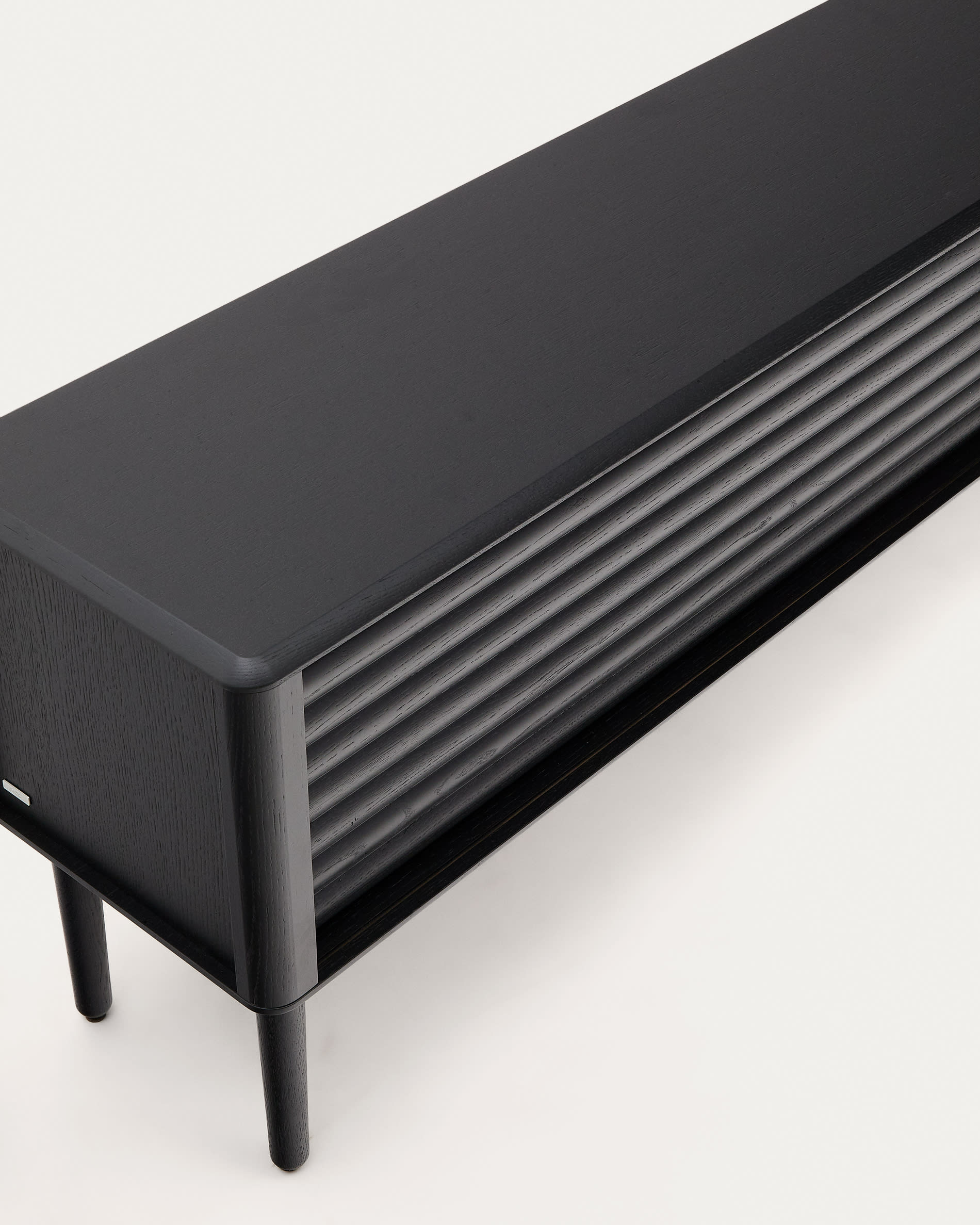 Lenon TV cabinet, 2 doors in solid wood and black oak veneer 200x57 cm FSC Mix Credit