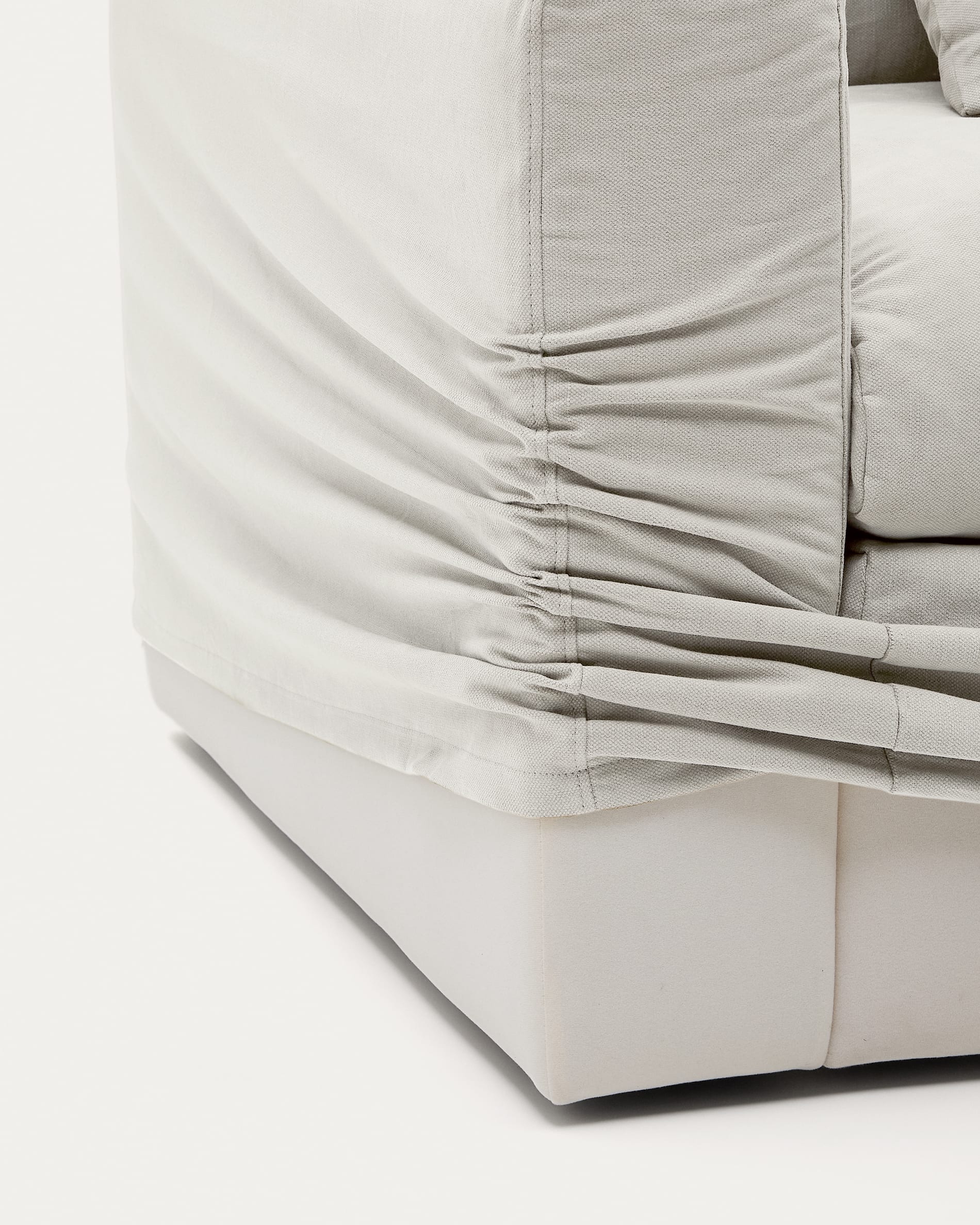 Nora armchair with removable cover with linen and cotton cushion in ecru 140cm