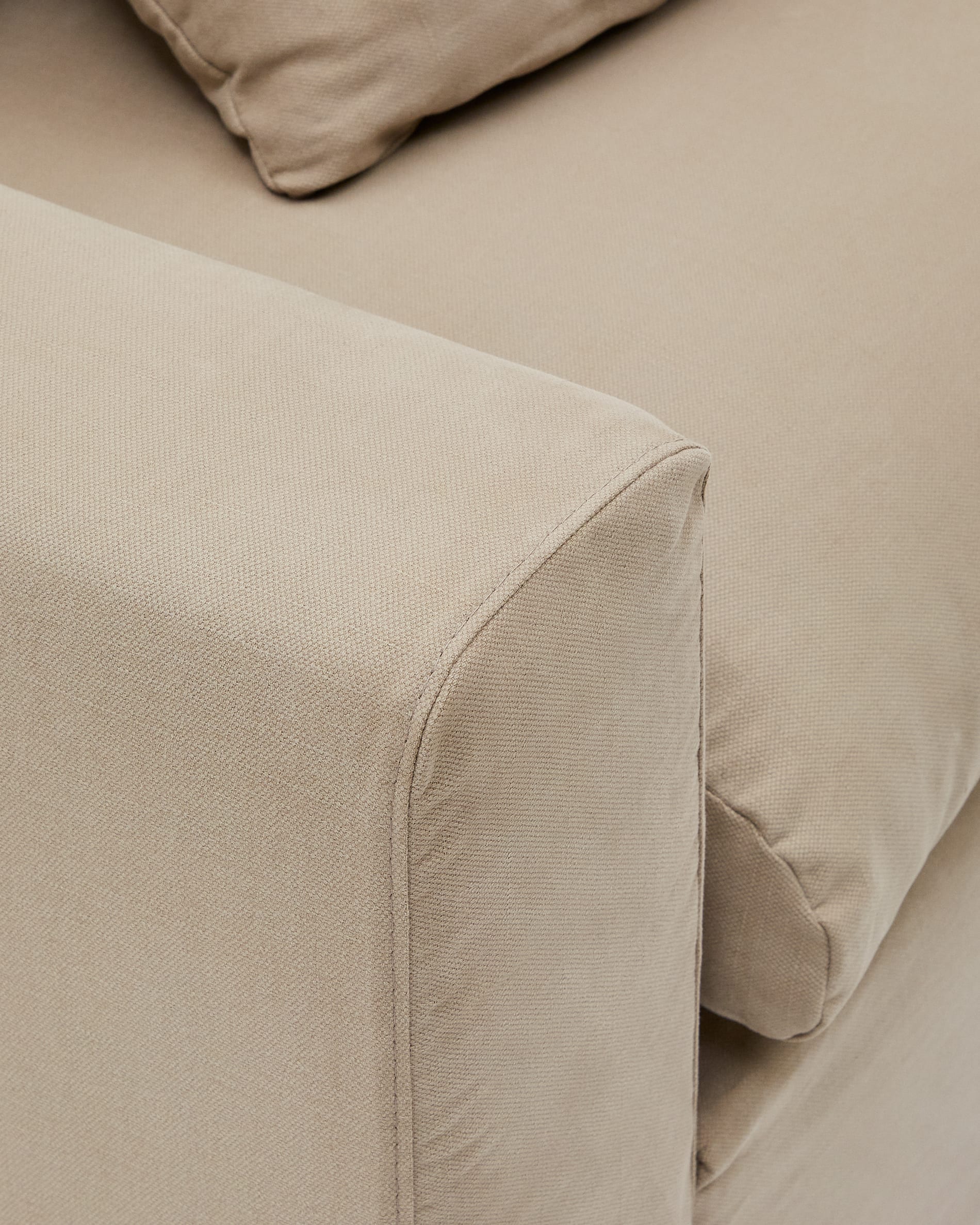 Nora armchair with removable cover with linen and cotton cushion in taupe 140cm