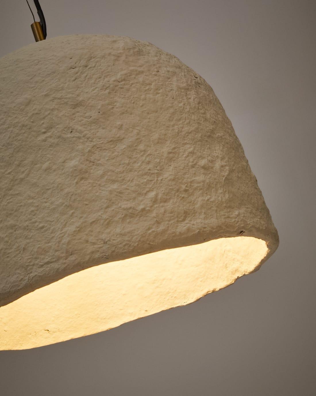 Sineu white papier-mâché ceiling lamp Ø 34,5 cm