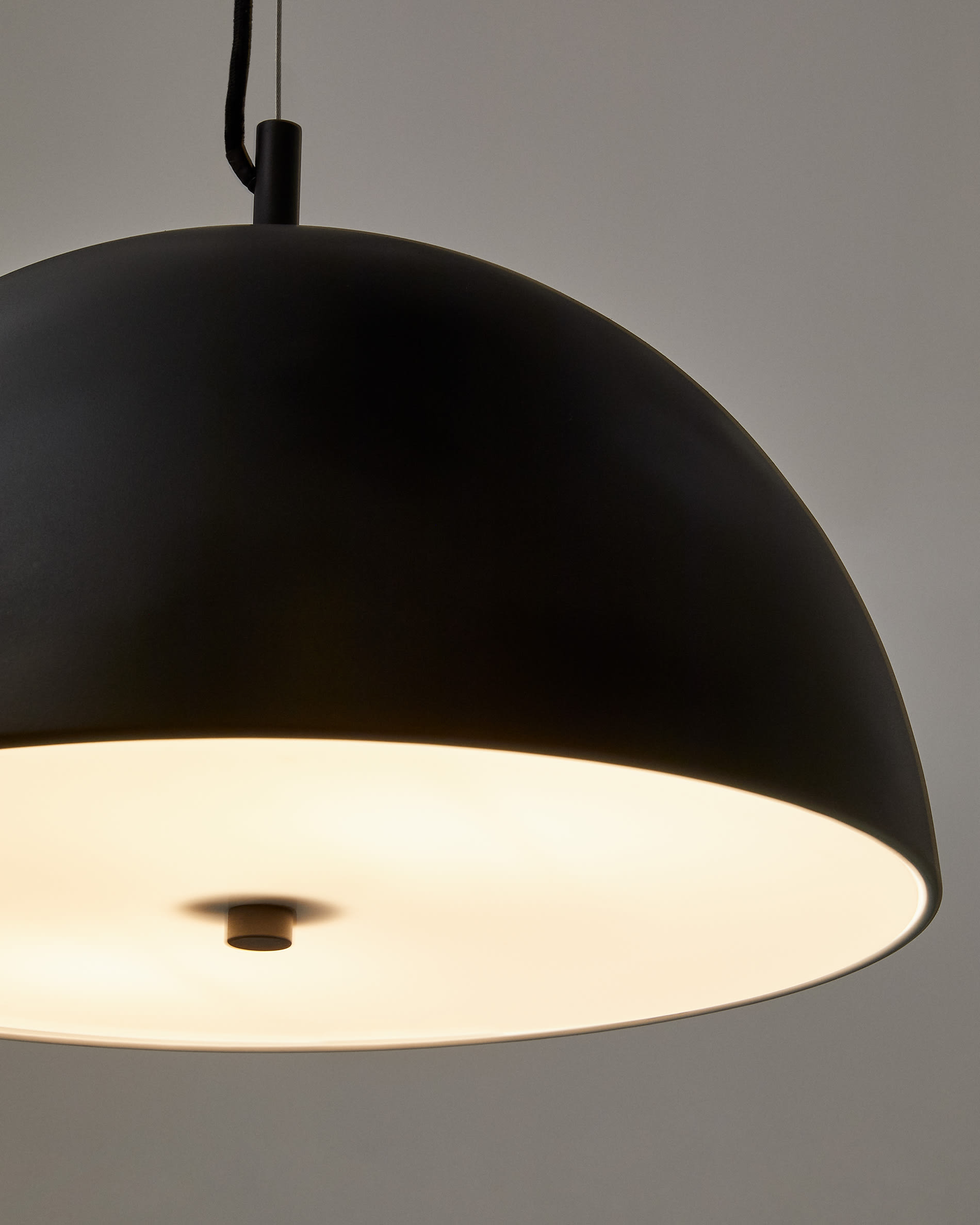 Catlar metal ceiling lamp in a black painted finish Ø 40 cm