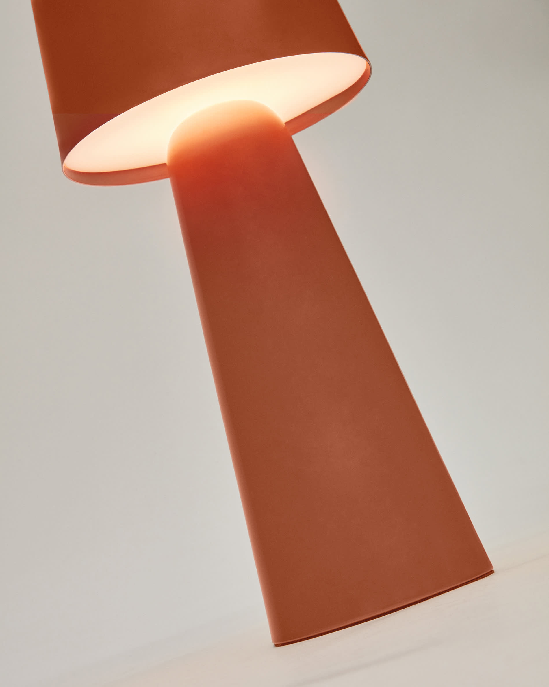 Arenys large outdoor metal table lamp in a terracotta painted finish